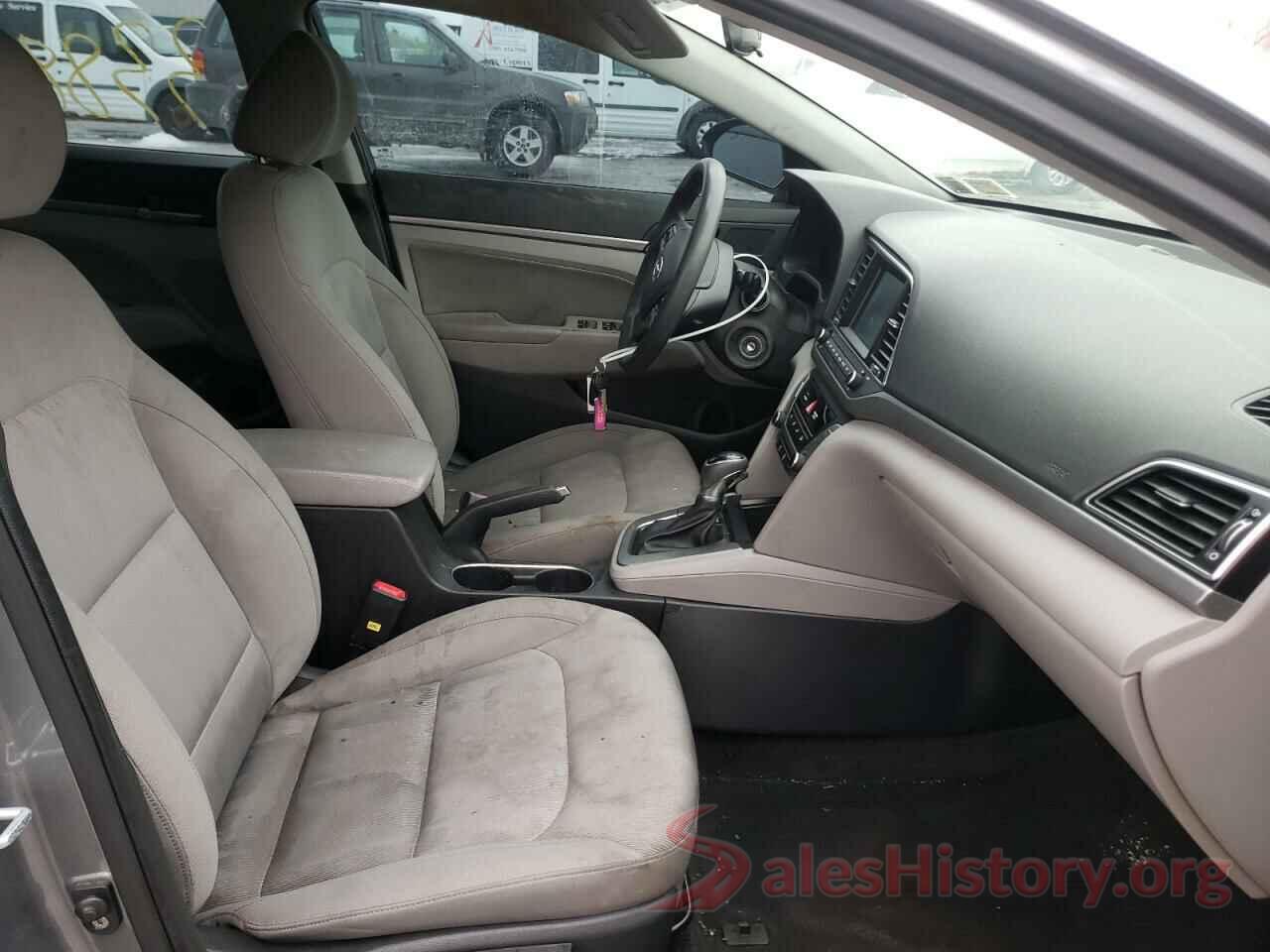 KMHD84LF8JU608968 2018 HYUNDAI ELANTRA