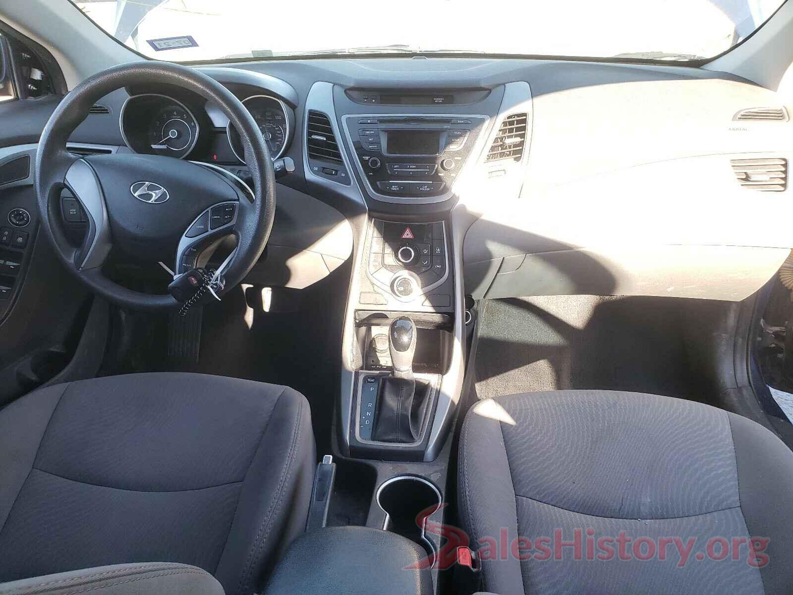 5NPDH4AE3GH736777 2016 HYUNDAI ELANTRA