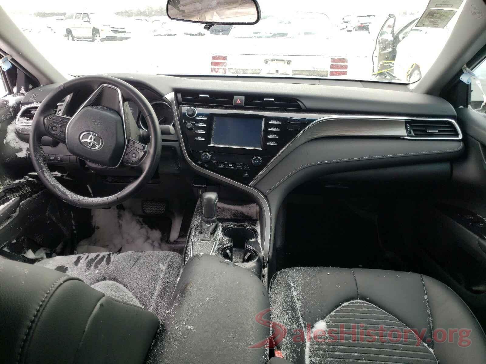 4T1B11HK7JU070179 2018 TOYOTA CAMRY