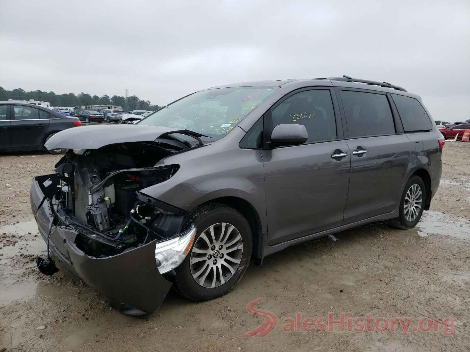 5TDYZ3DC5LS058301 2020 TOYOTA SIENNA