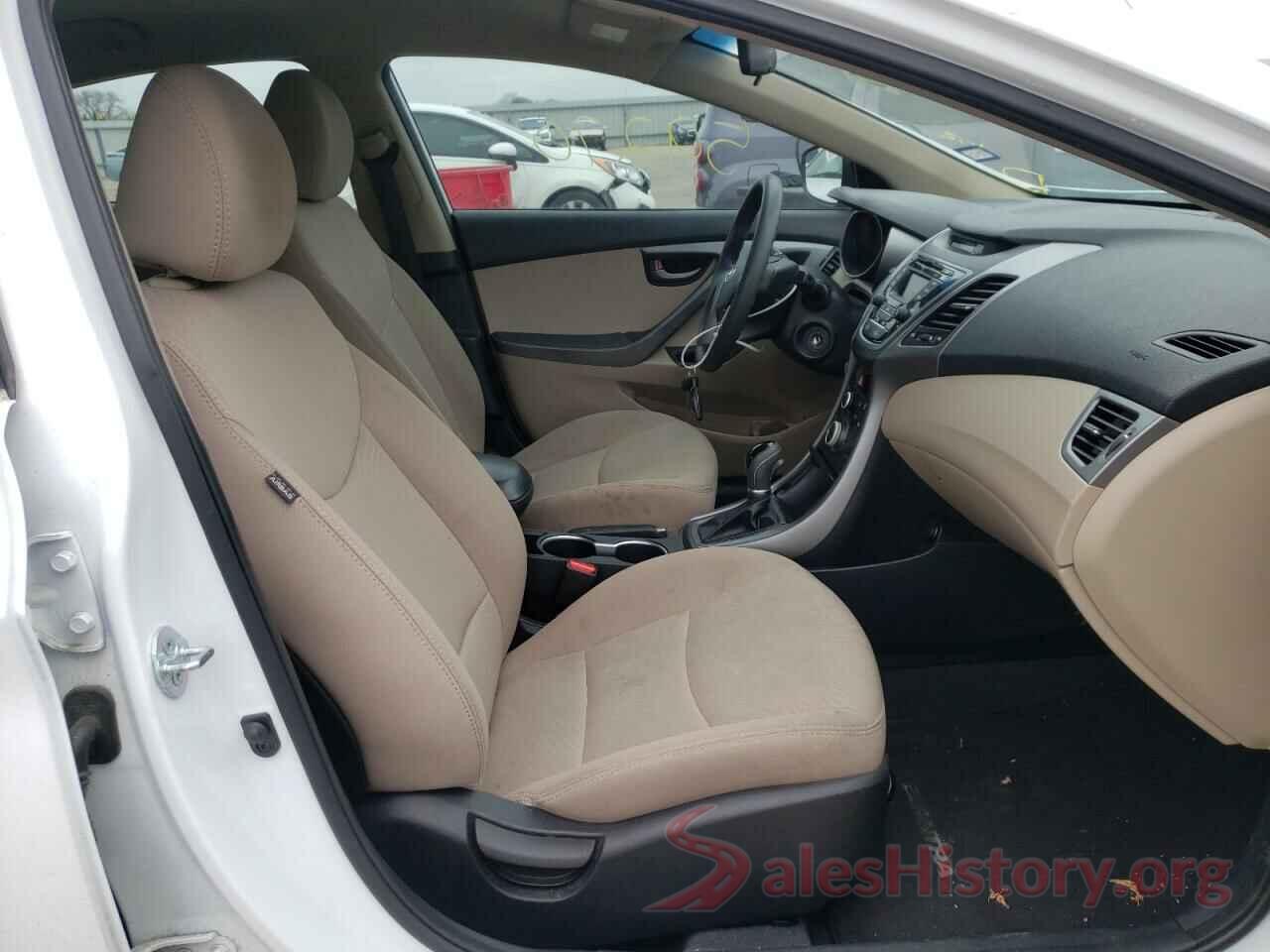 5NPDH4AE5GH712397 2016 HYUNDAI ELANTRA