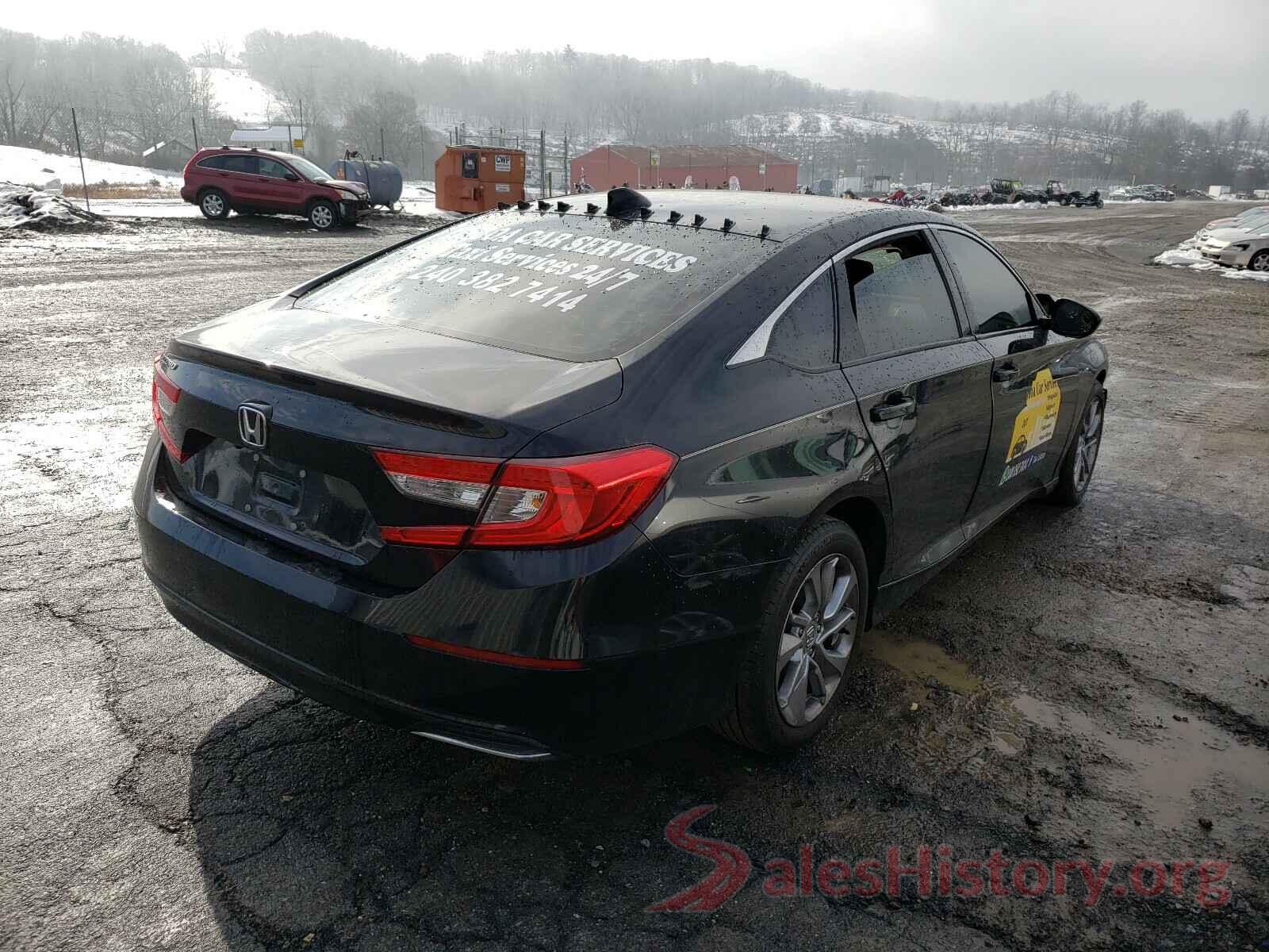 1HGCV1F16JA061029 2018 HONDA ACCORD