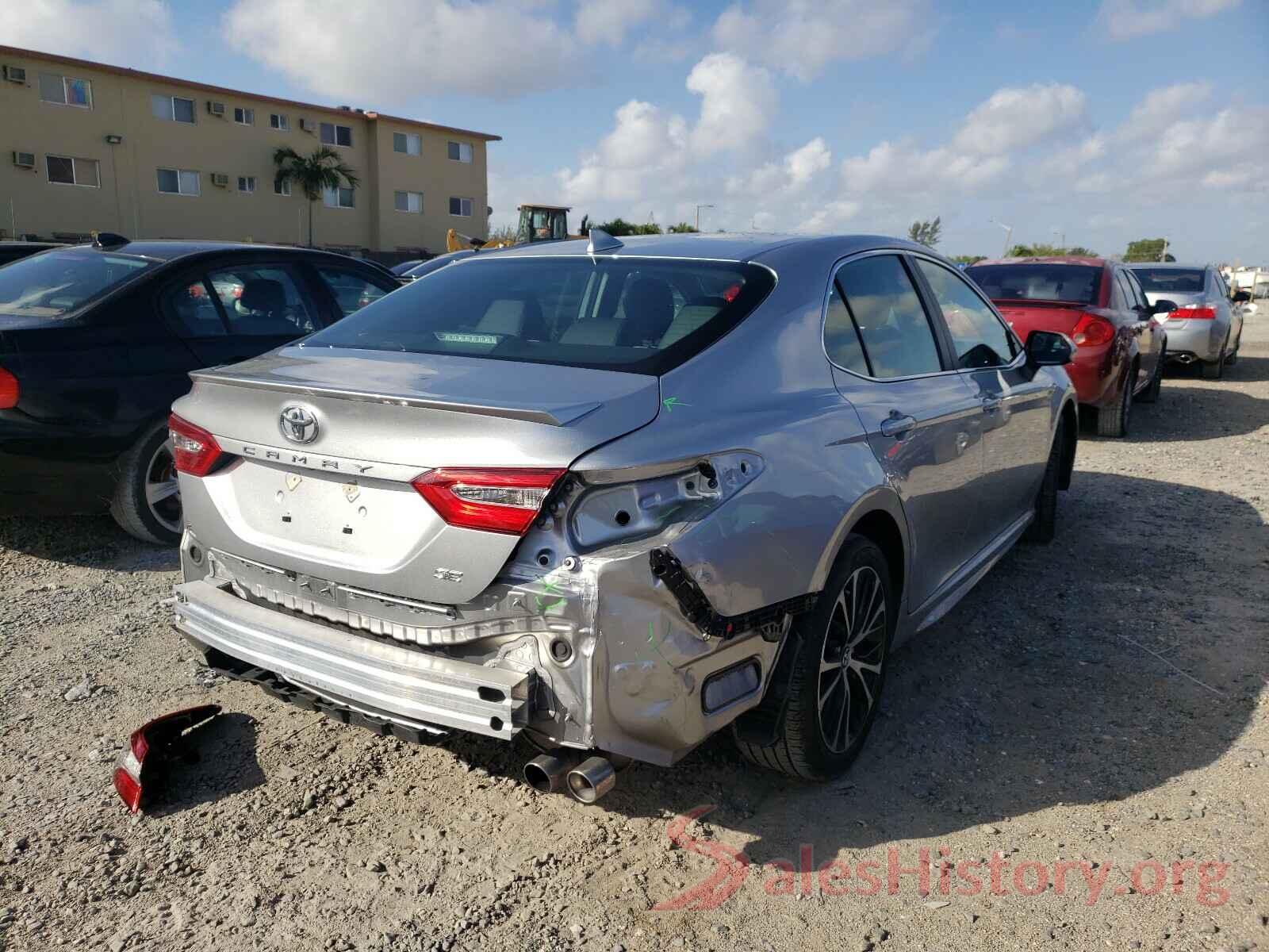 4T1G11AK6LU860902 2020 TOYOTA CAMRY