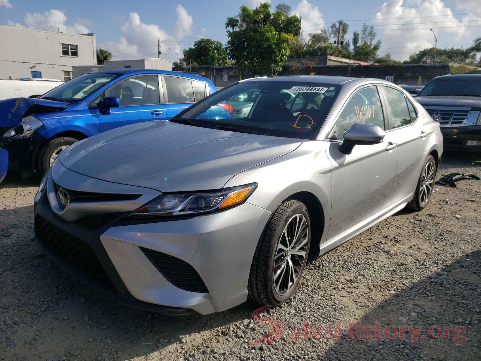 4T1G11AK6LU860902 2020 TOYOTA CAMRY