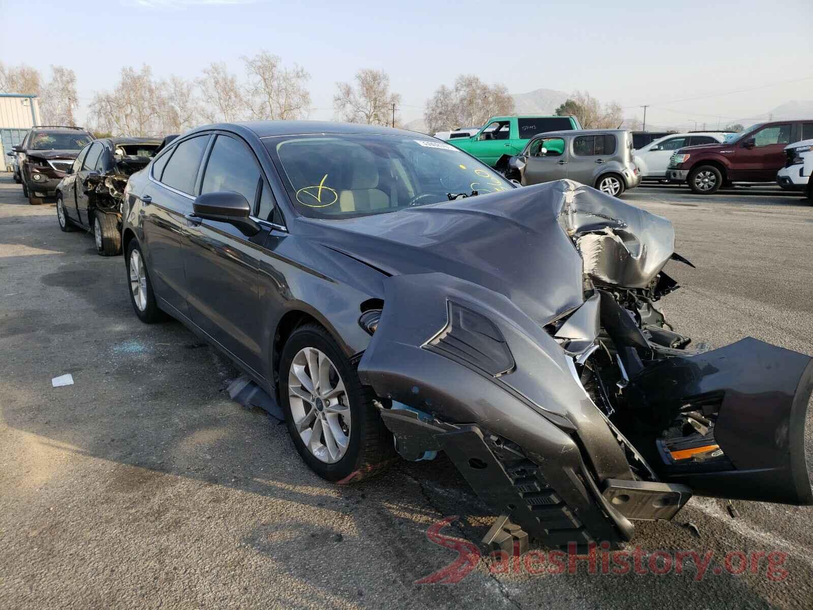 3FA6P0HD8KR232870 2019 FORD FUSION