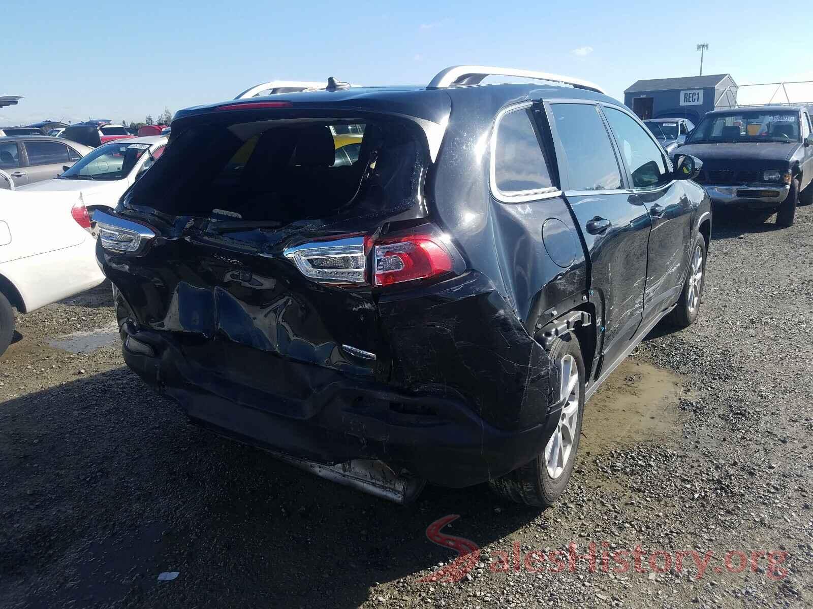 1C4PJLCB1JD572800 2018 JEEP CHEROKEE