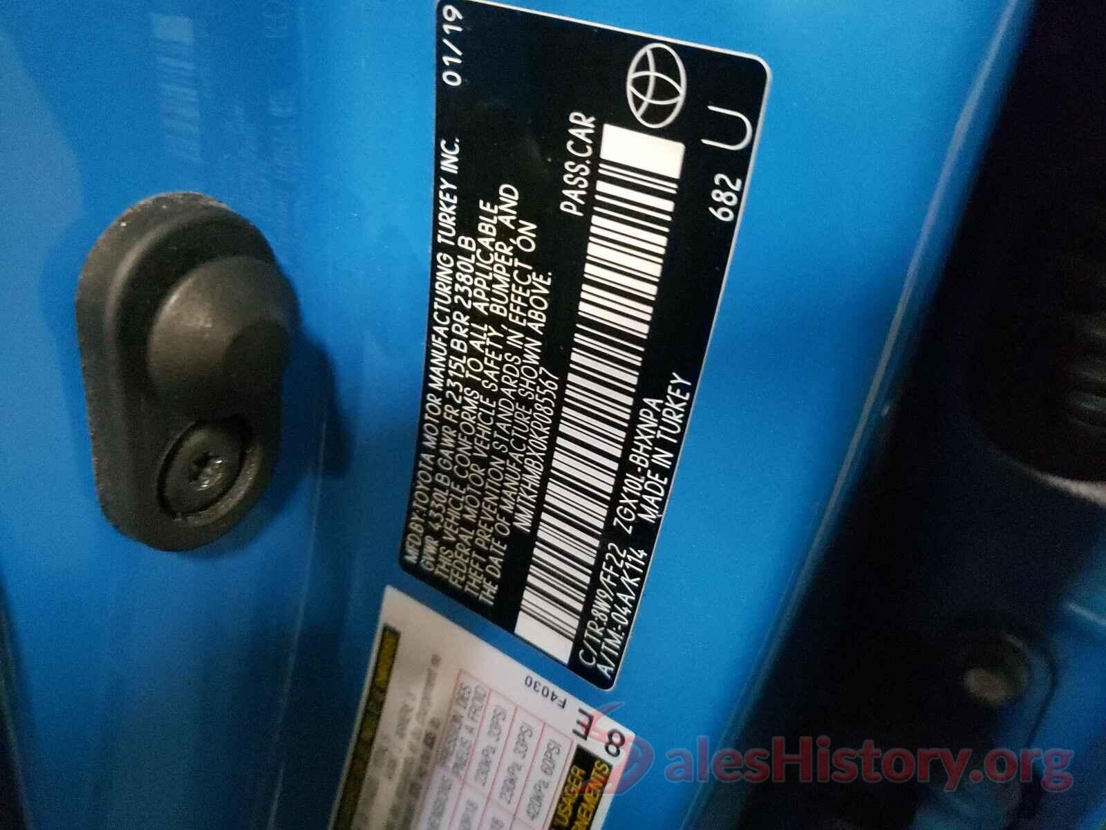 NMTKHMBX0KR085567 2019 TOYOTA C-HR