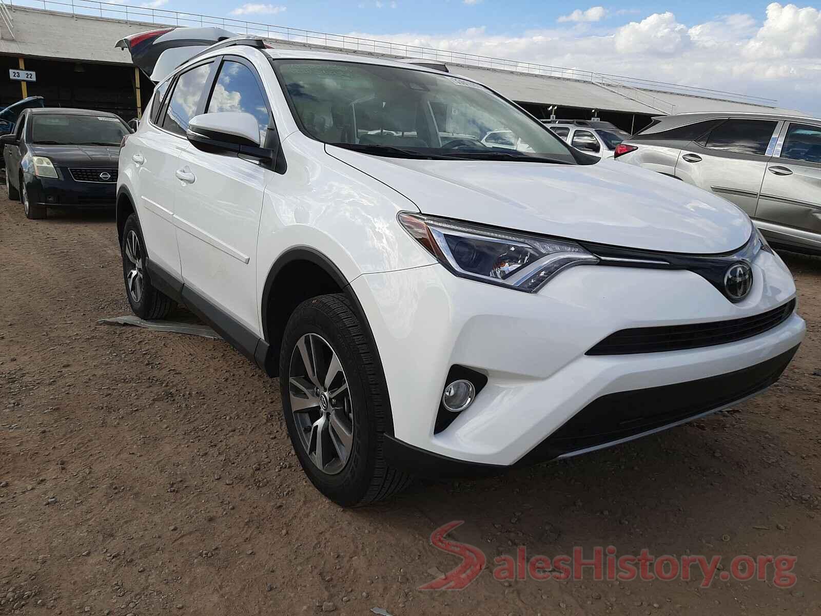 2T3WFREV4JW517977 2018 TOYOTA RAV4