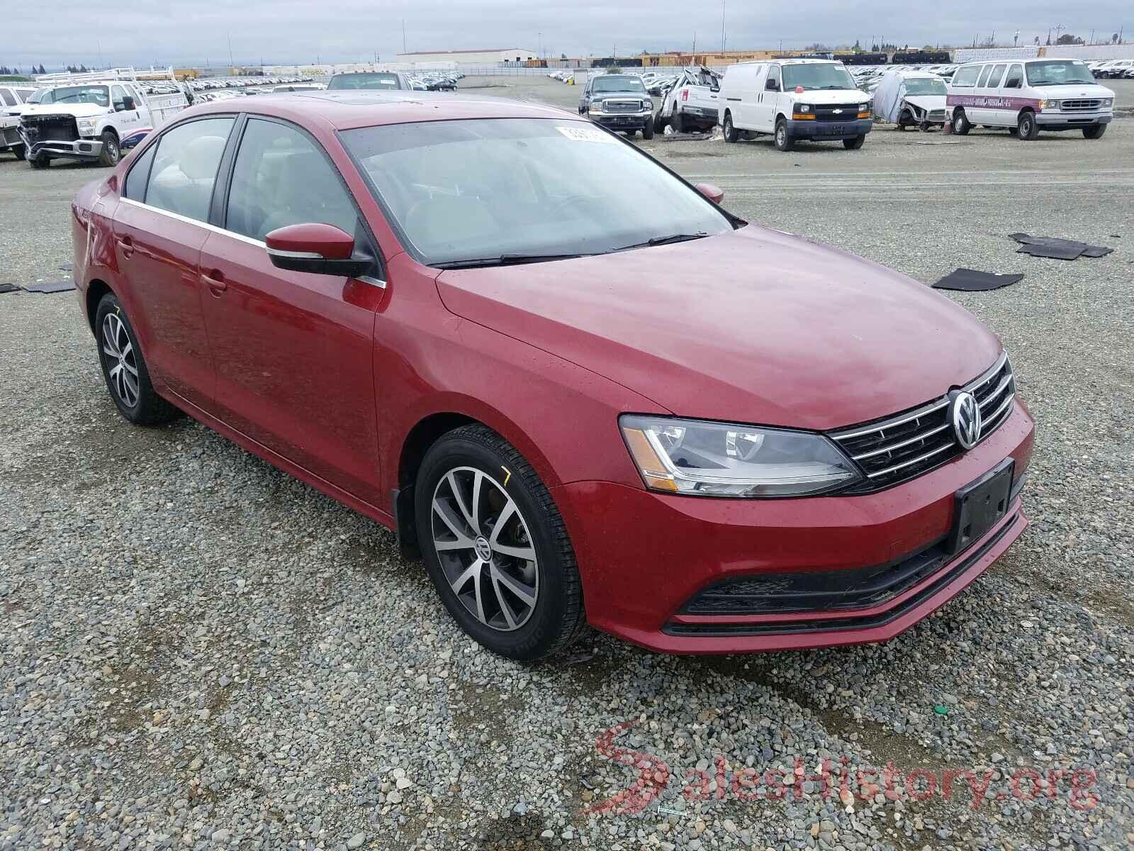 3VWDB7AJ2JM216715 2018 VOLKSWAGEN JETTA