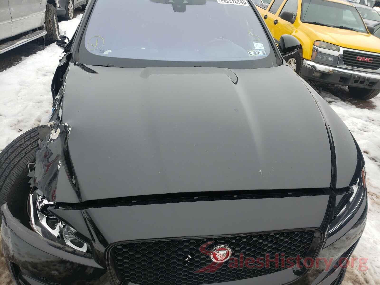 SADCJ2FXXKA601752 2019 JAGUAR F-PACE