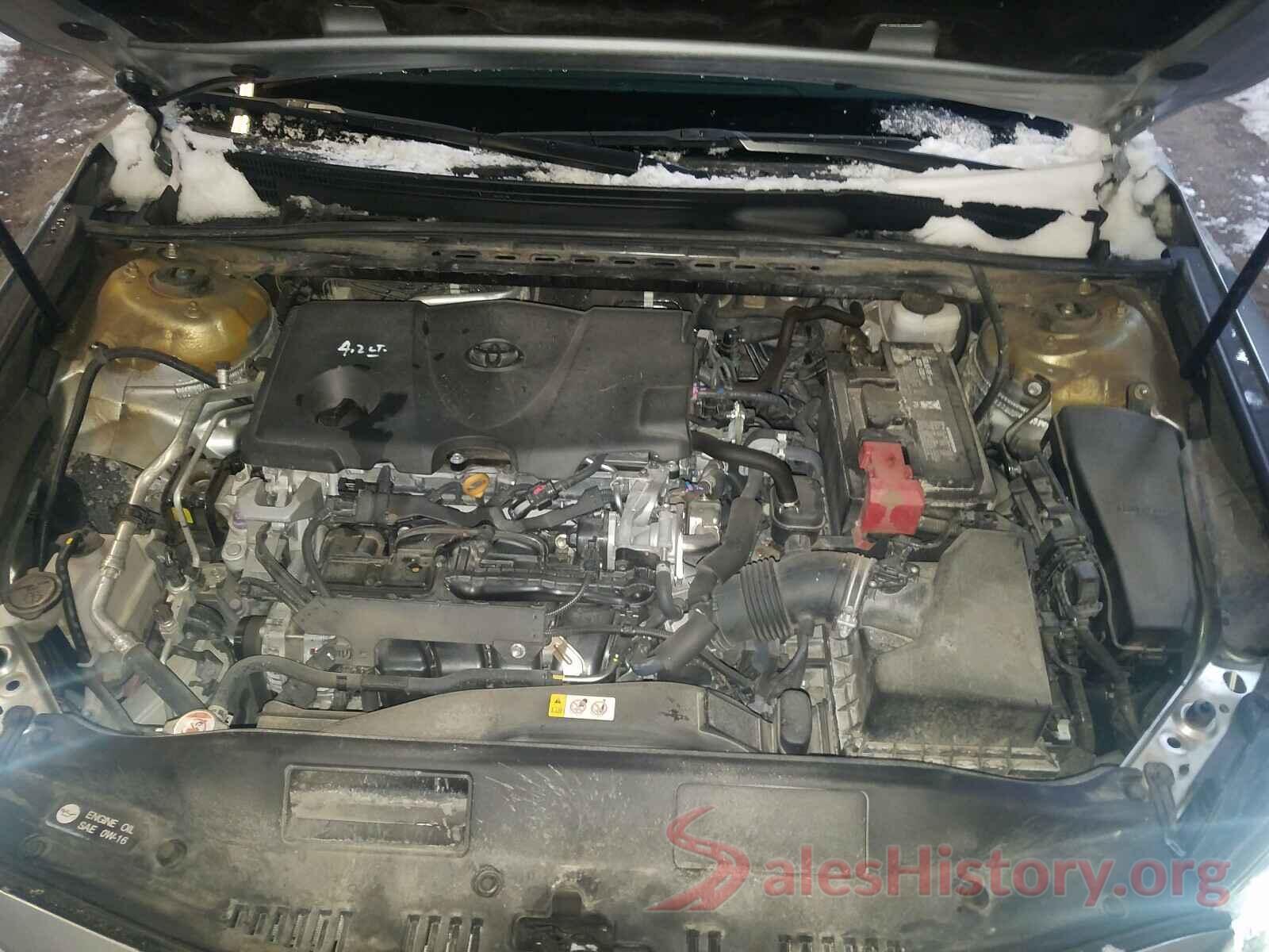 4T1B11HK0JU017002 2018 TOYOTA CAMRY