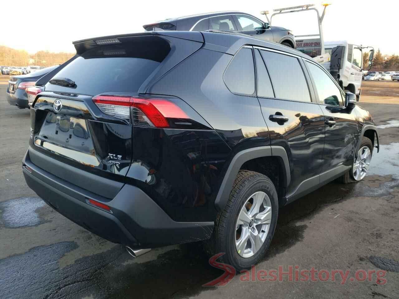 2T3P1RFV4MW243590 2021 TOYOTA RAV4