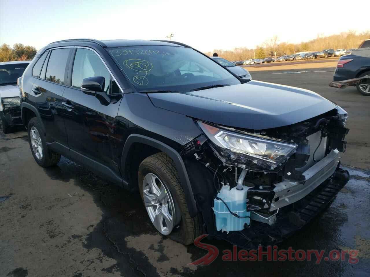 2T3P1RFV4MW243590 2021 TOYOTA RAV4