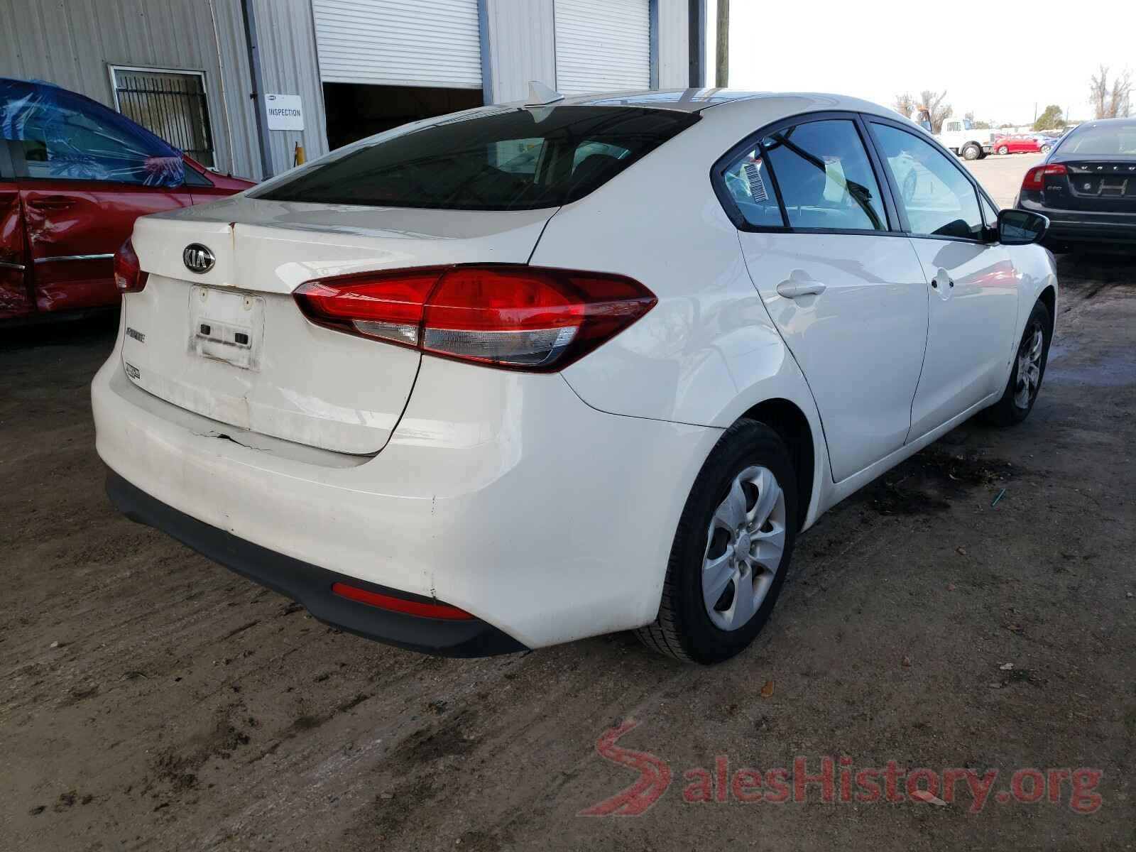 3KPFK4A70HE055798 2017 KIA FORTE