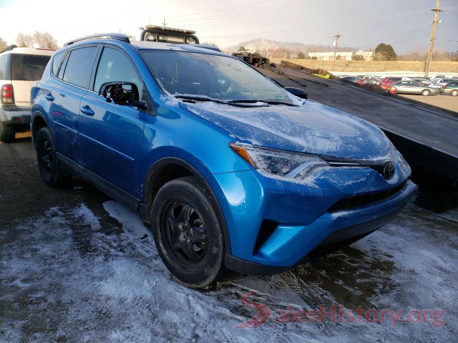 JTMBFREV6JJ737005 2018 TOYOTA RAV4