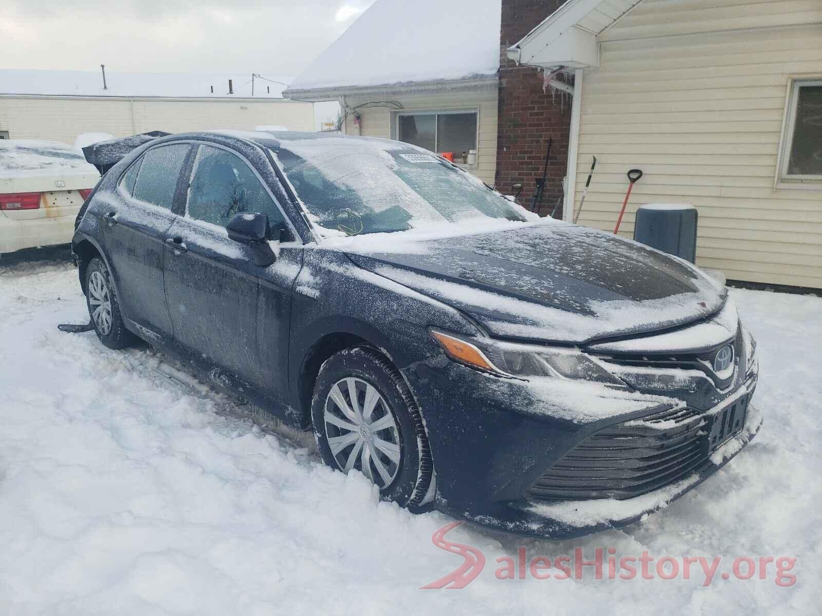 4T1B31HK9JU507562 2018 TOYOTA CAMRY