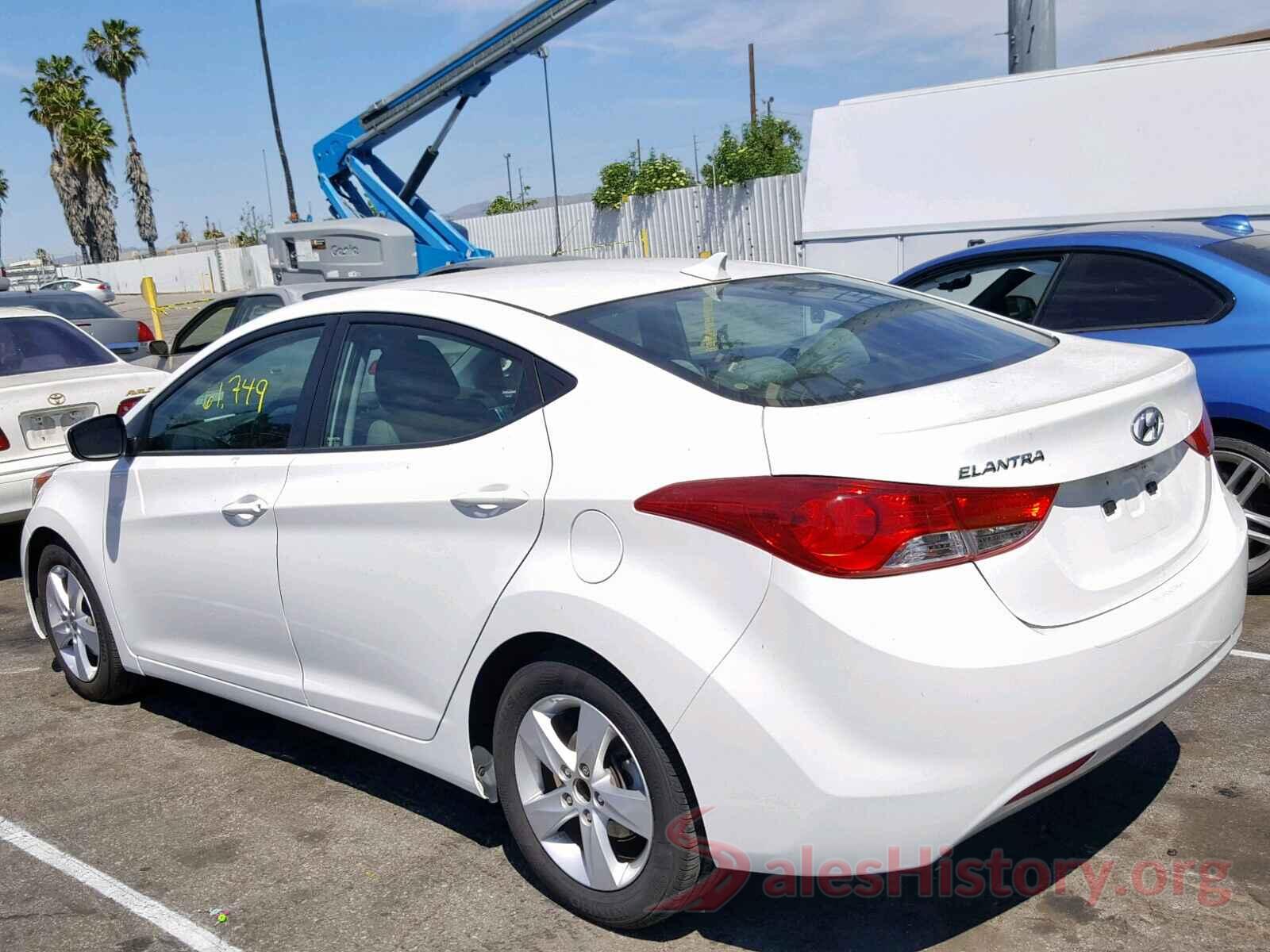 5NPDH4AE4DH441344 2013 HYUNDAI ELANTRA