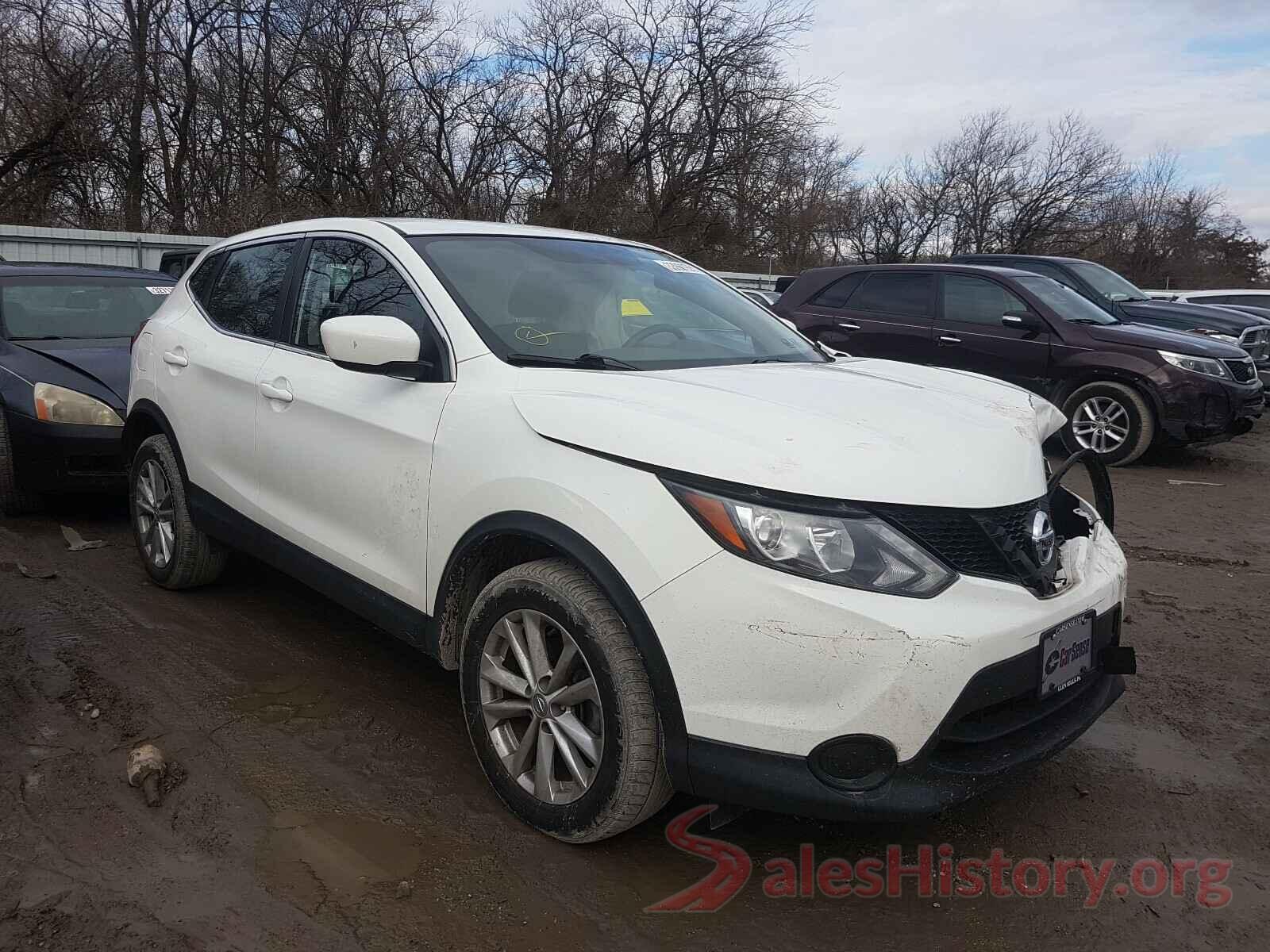 JN1BJ1CRXHW119644 2017 NISSAN ROGUE