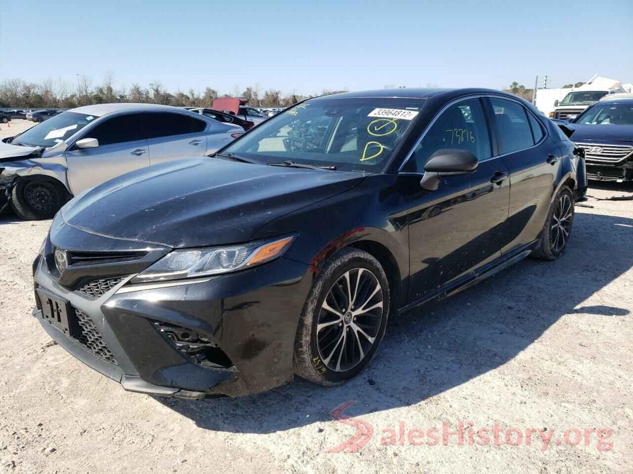 4T1B11HK8JU534550 2018 TOYOTA CAMRY