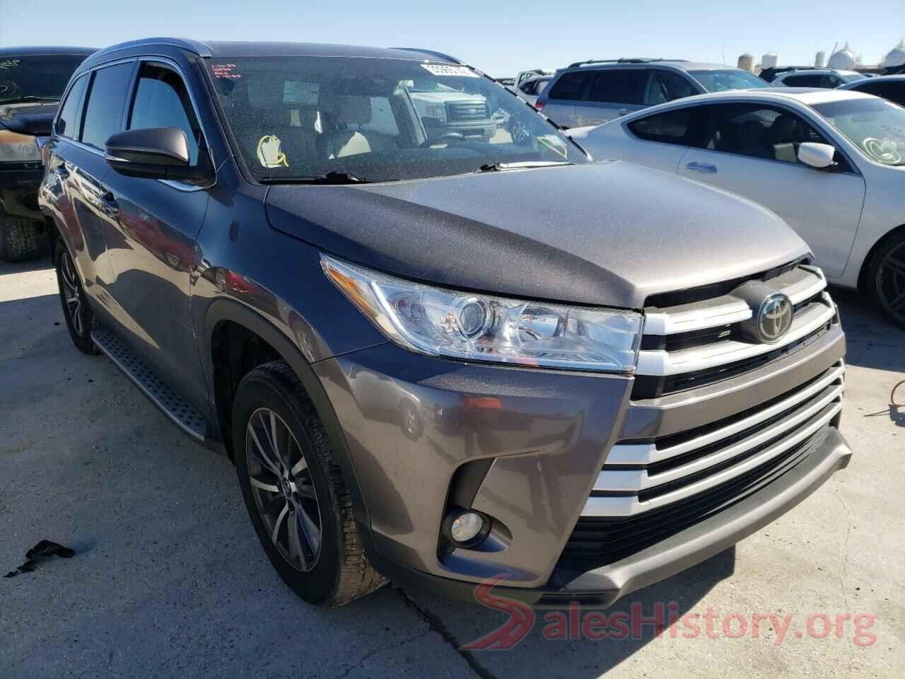 5TDJZRFH7KS945152 2019 TOYOTA HIGHLANDER