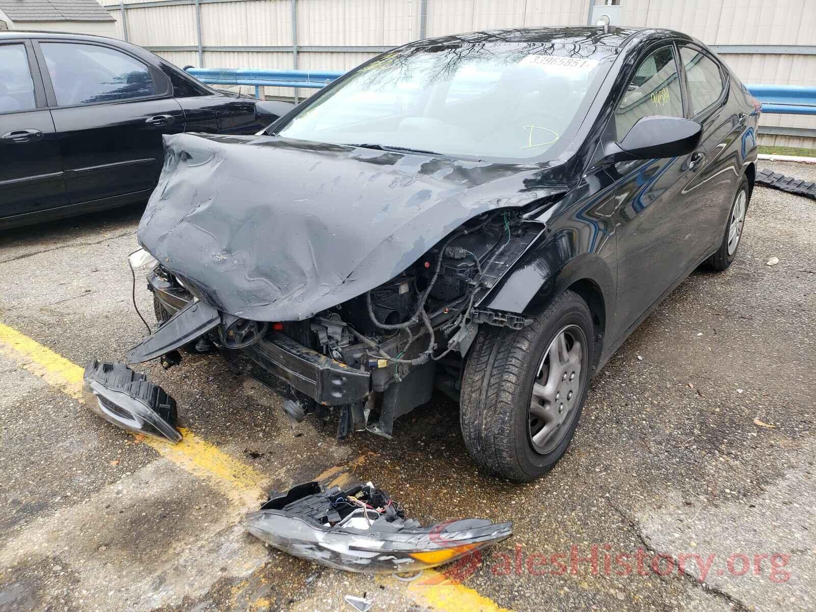 5NPDH4AE4GH781811 2016 HYUNDAI ELANTRA