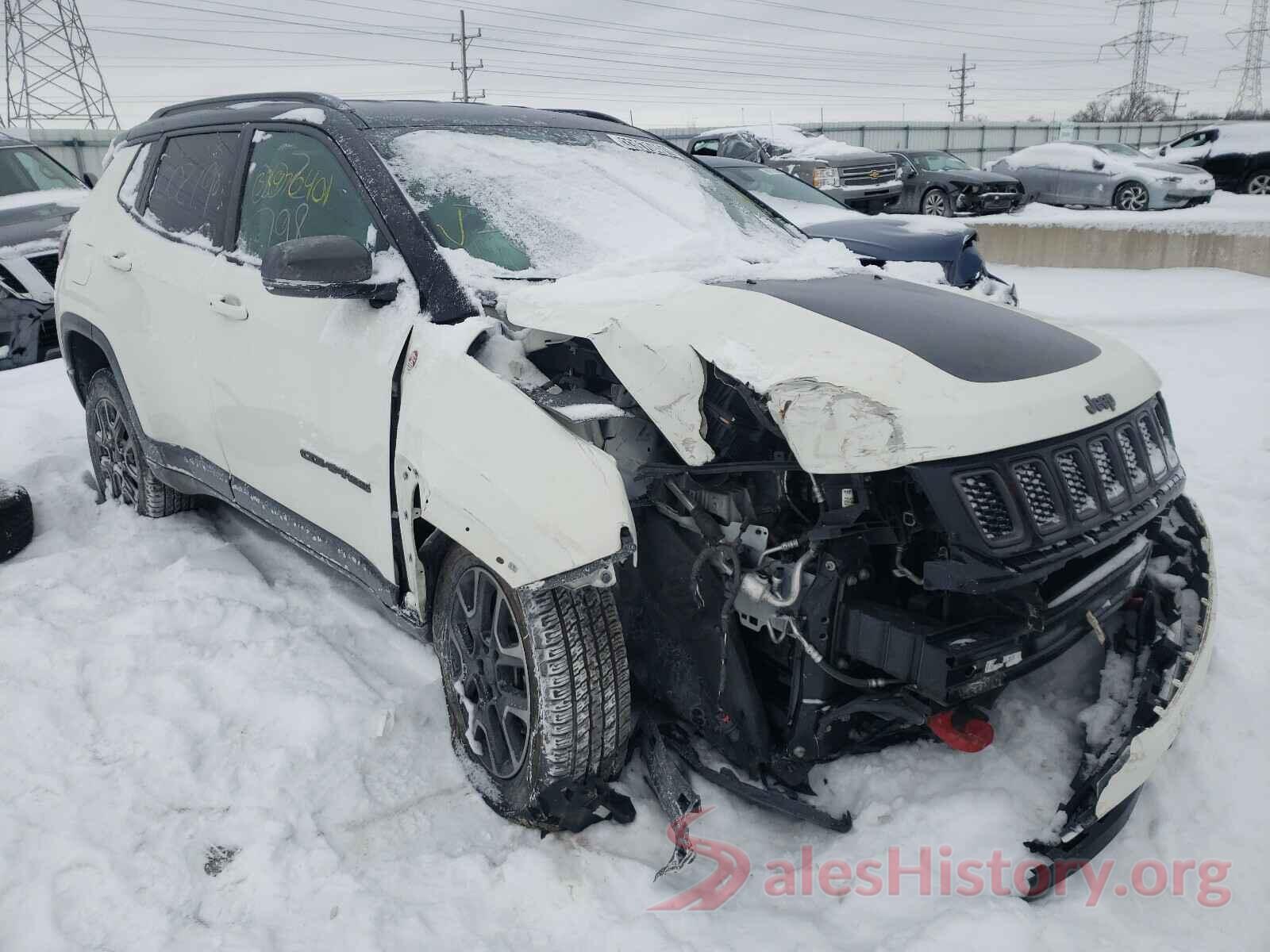 3C4NJDDB5KT668727 2019 JEEP COMPASS