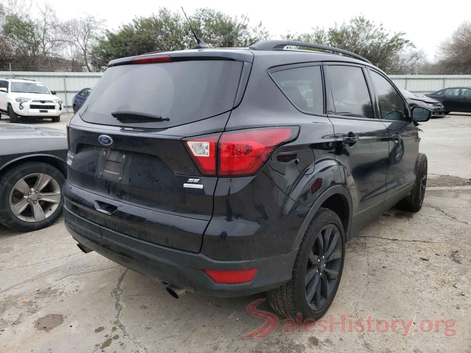 1FMCU0GD2KUA34216 2019 FORD ESCAPE