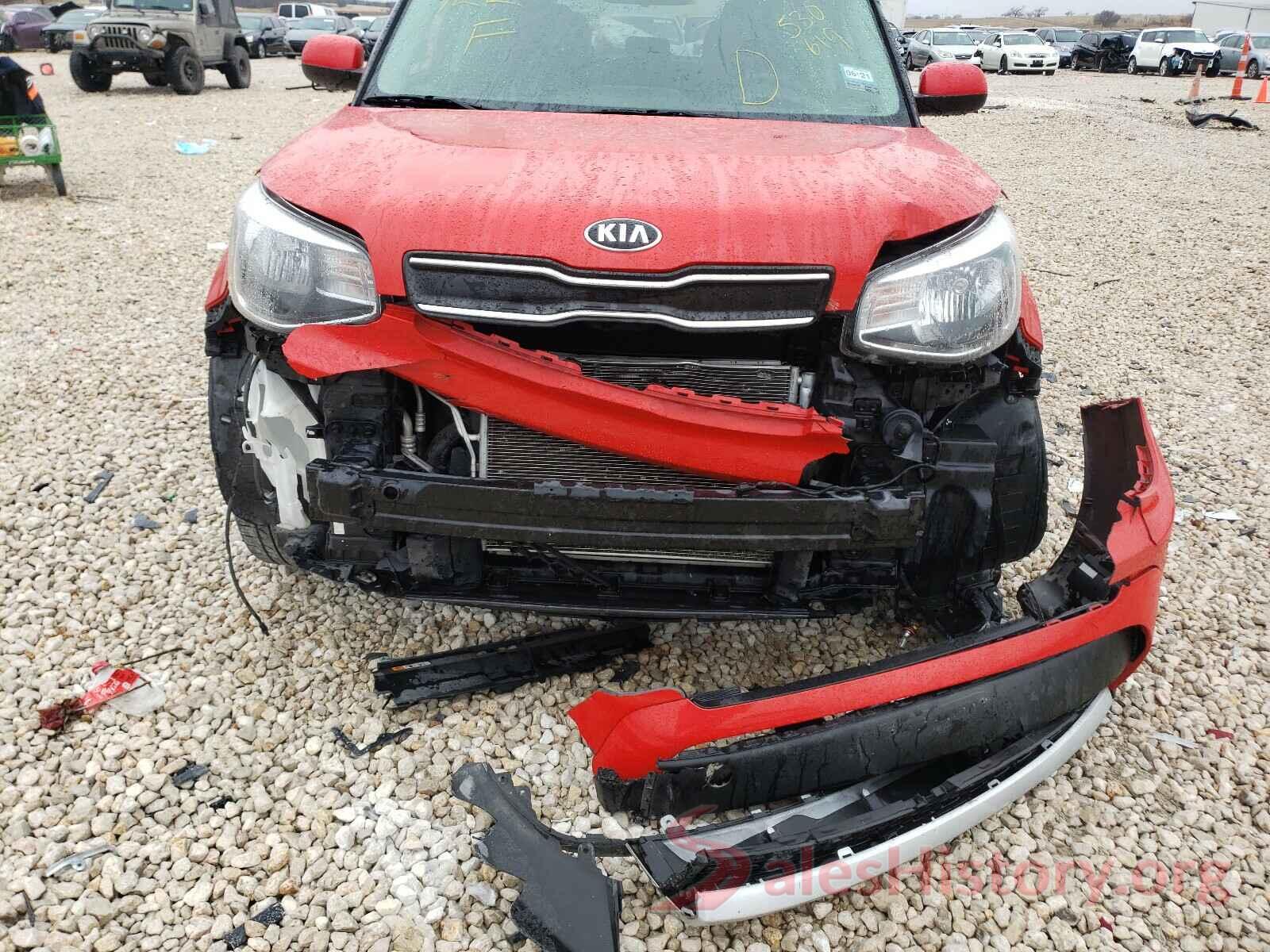 KNDJP3A52J7530619 2018 KIA SOUL