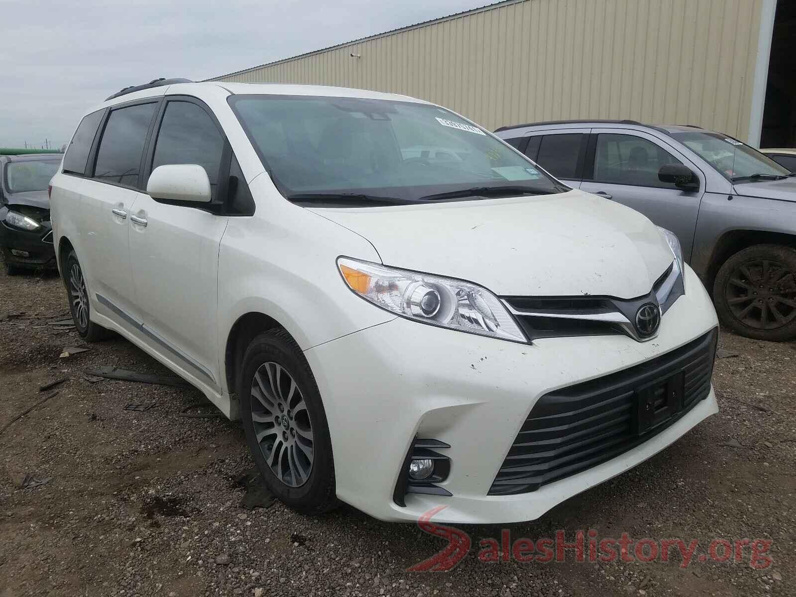 5TDYZ3DCXKS972493 2019 TOYOTA SIENNA