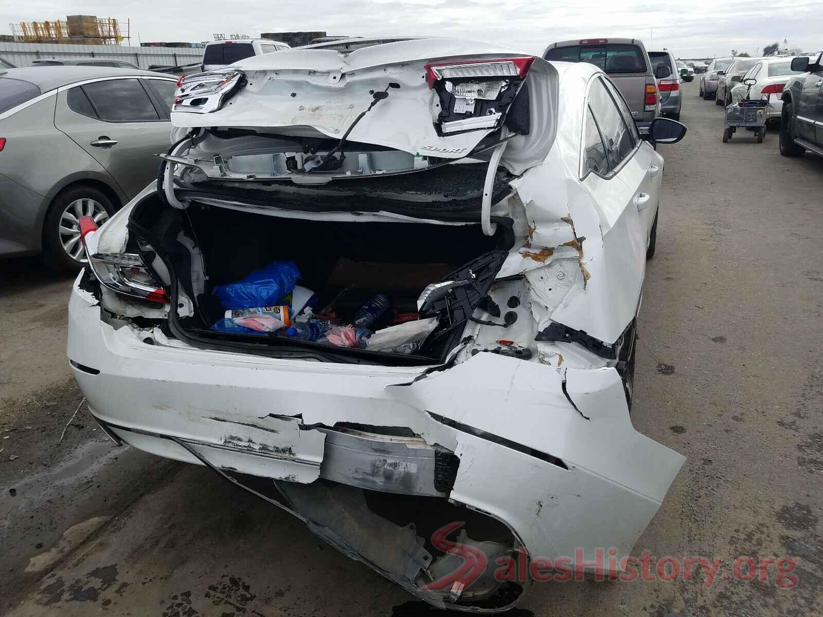 1HGCV1F3XKA048058 2019 HONDA ACCORD