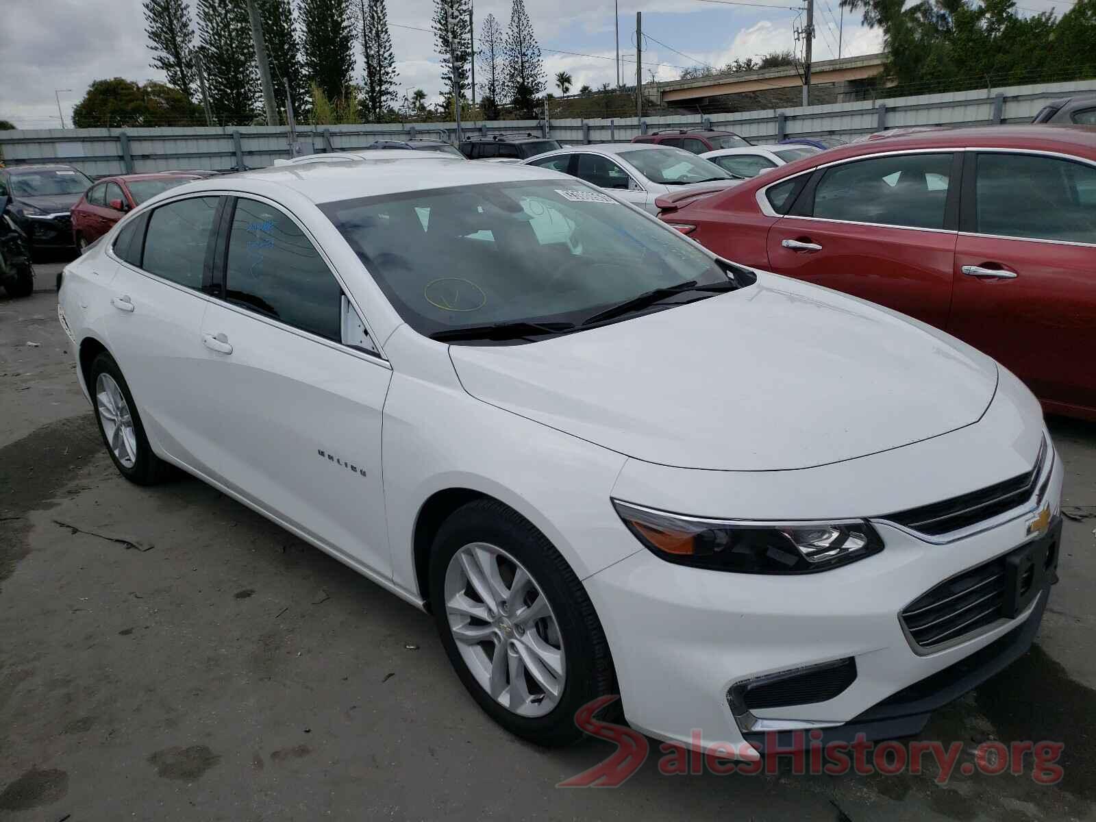 1G1ZD5ST2JF272105 2018 CHEVROLET MALIBU