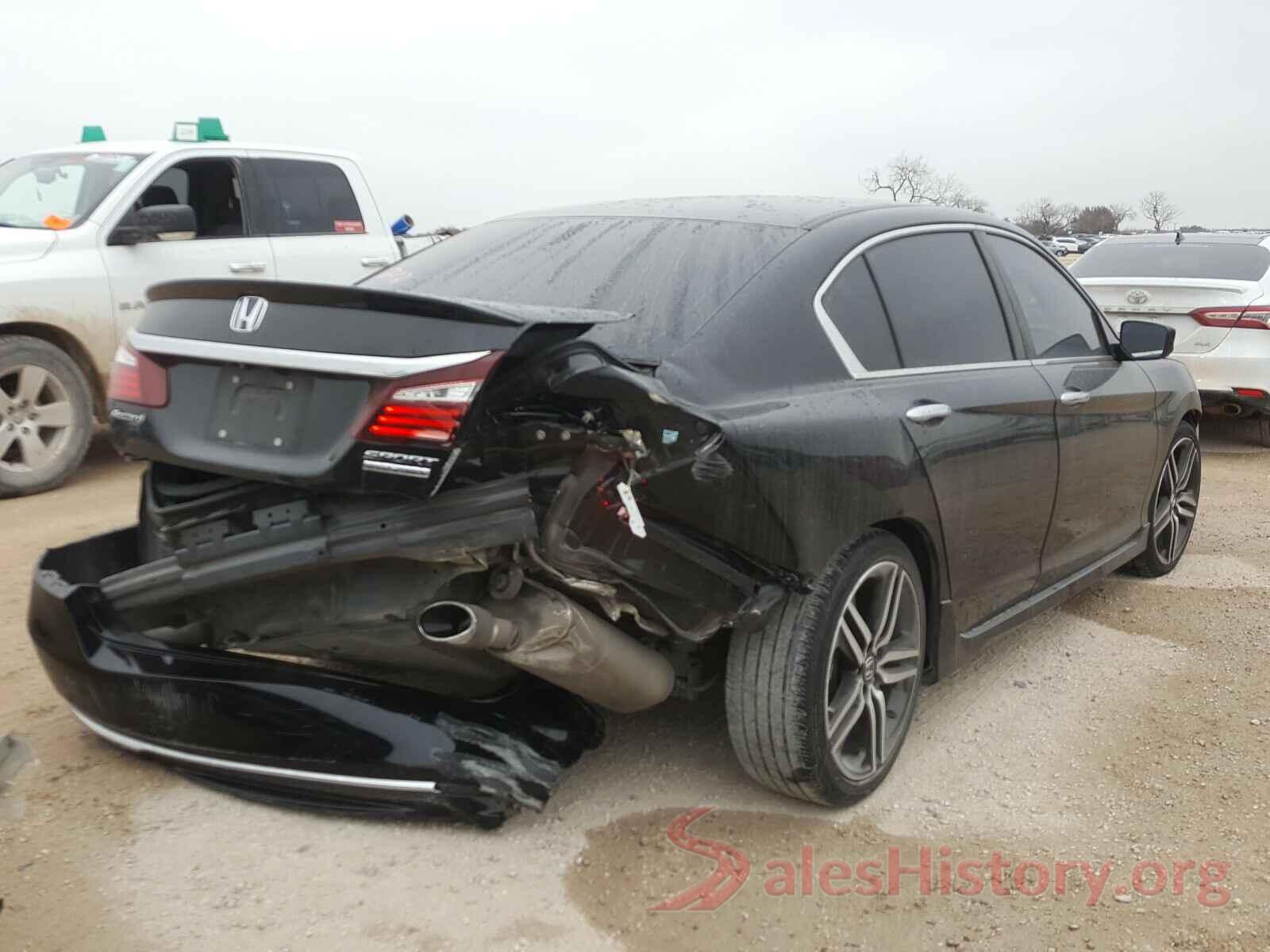 1HGCR2F10HA280704 2017 HONDA ACCORD