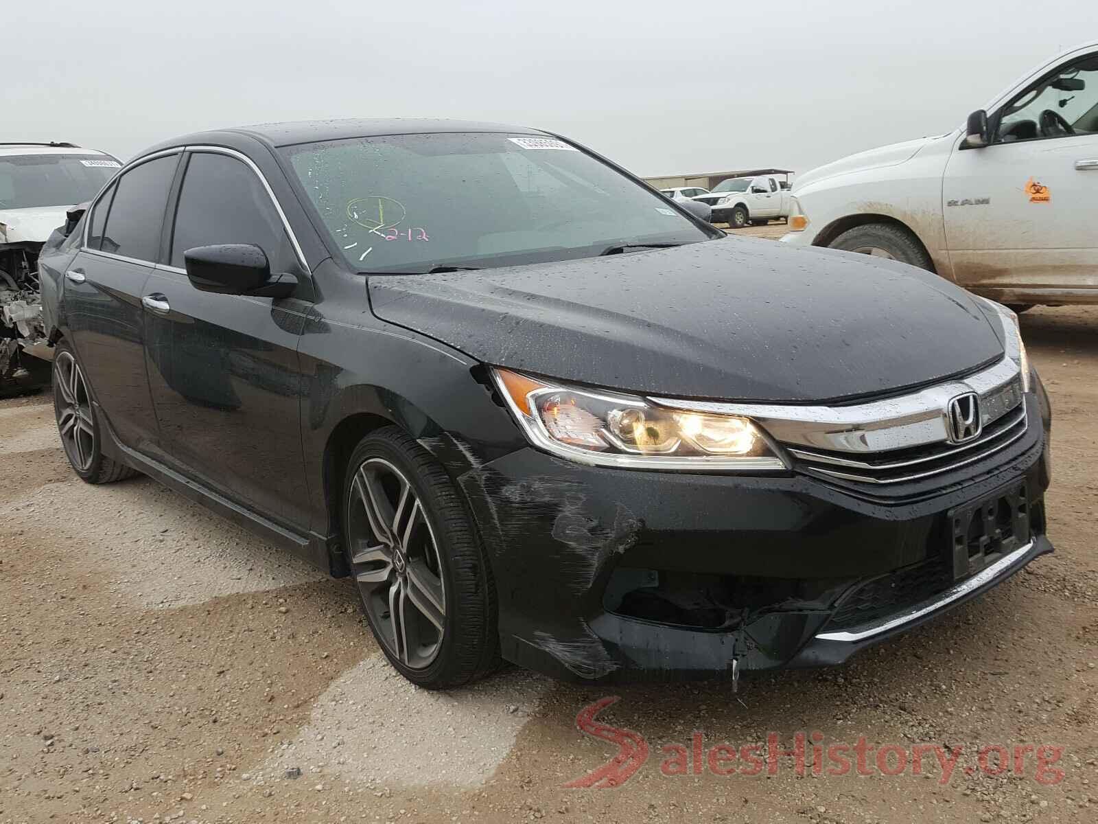 1HGCR2F10HA280704 2017 HONDA ACCORD