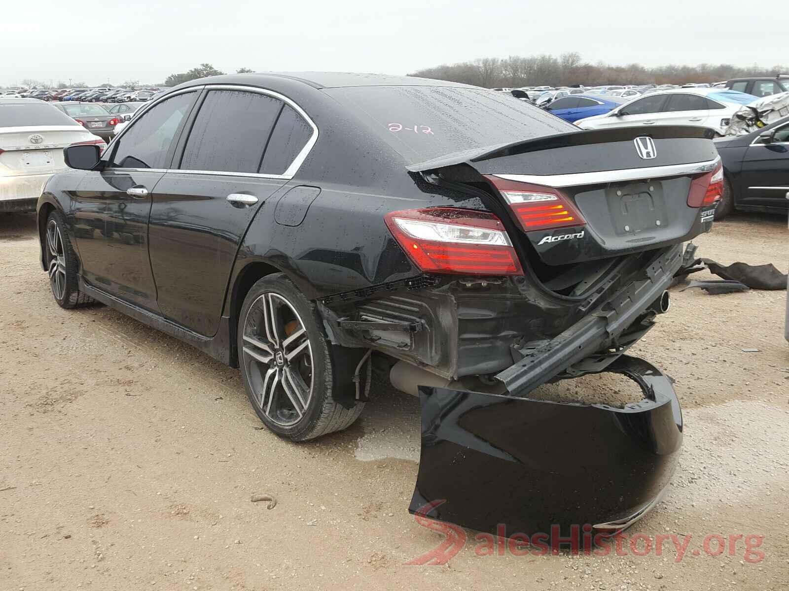 1HGCR2F10HA280704 2017 HONDA ACCORD