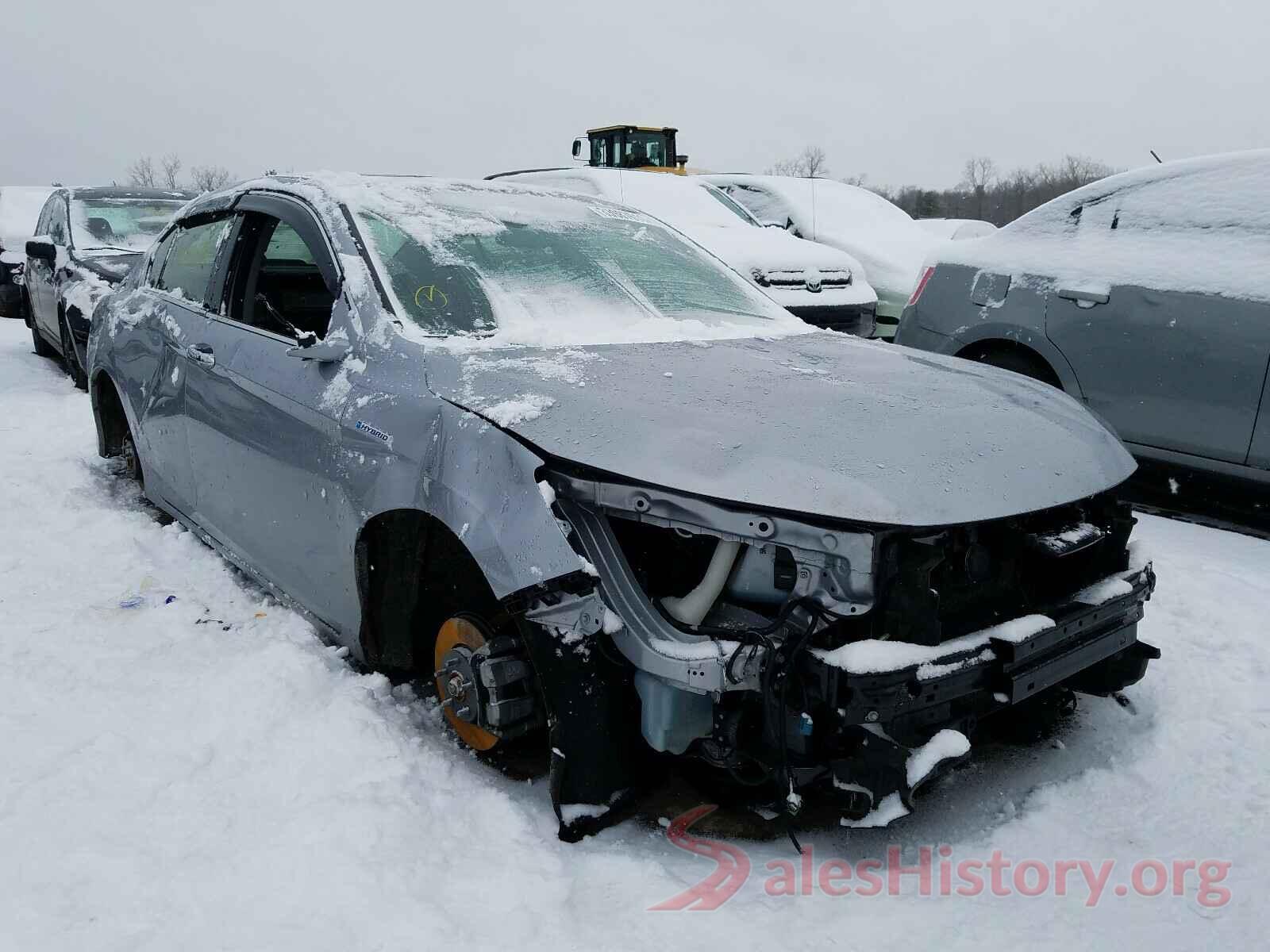 JHMCR6F5XHC014490 2017 HONDA ACCORD