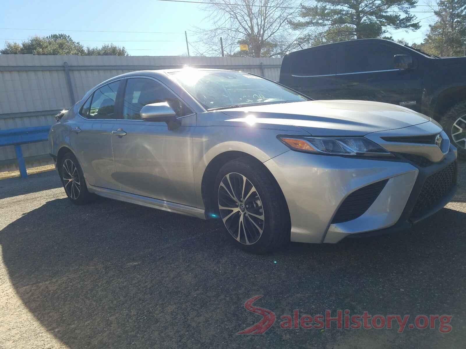 4T1B11HK6KU778439 2019 TOYOTA CAMRY