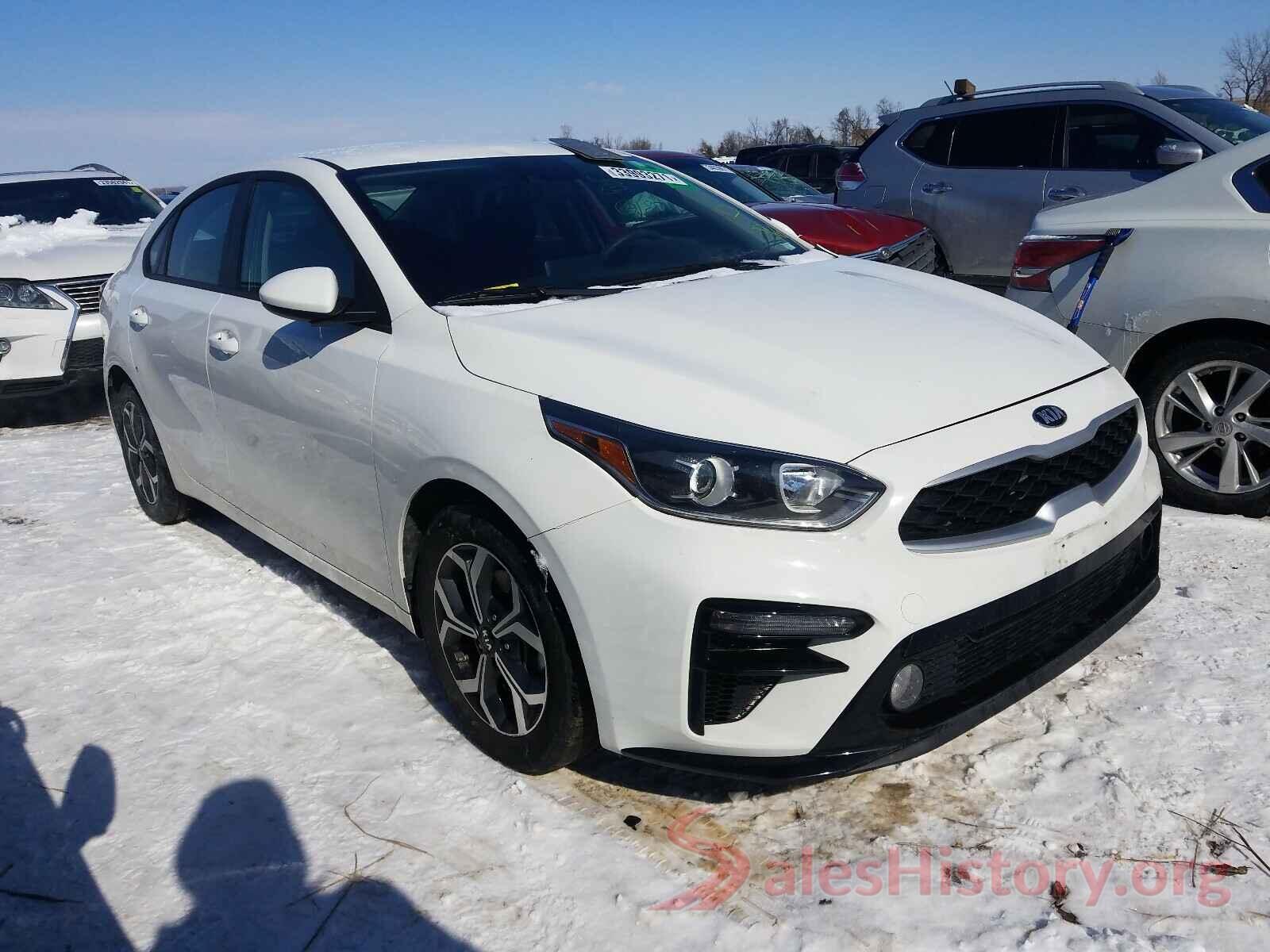 3KPF24AD9KE065758 2019 KIA FORTE