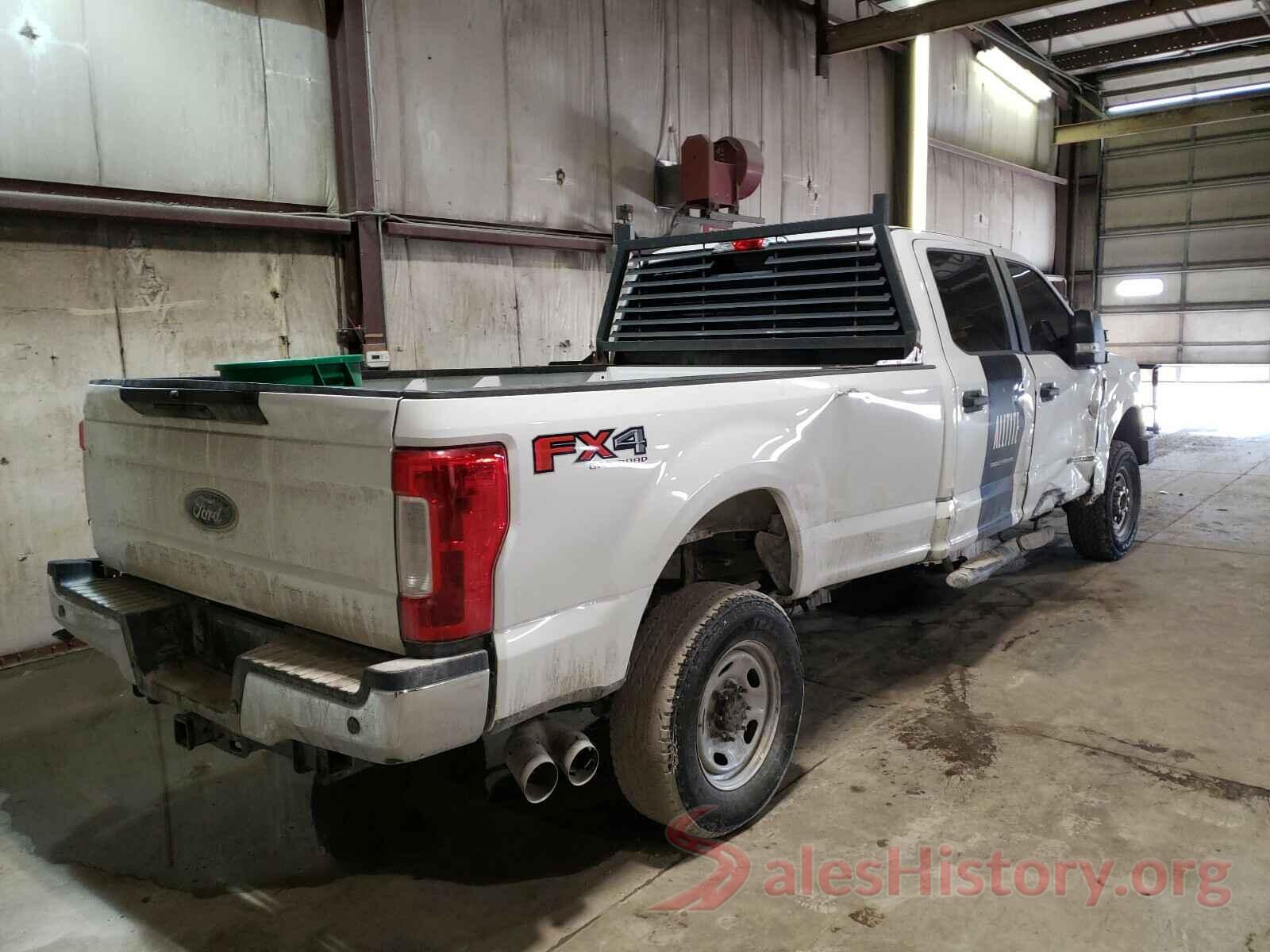 1FT7W2BT5JEB73064 2018 FORD F250