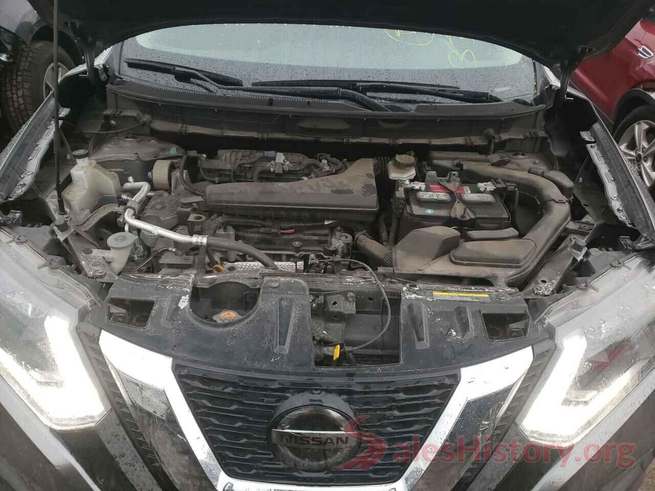 KNMAT2MV6JP553273 2018 NISSAN ROGUE