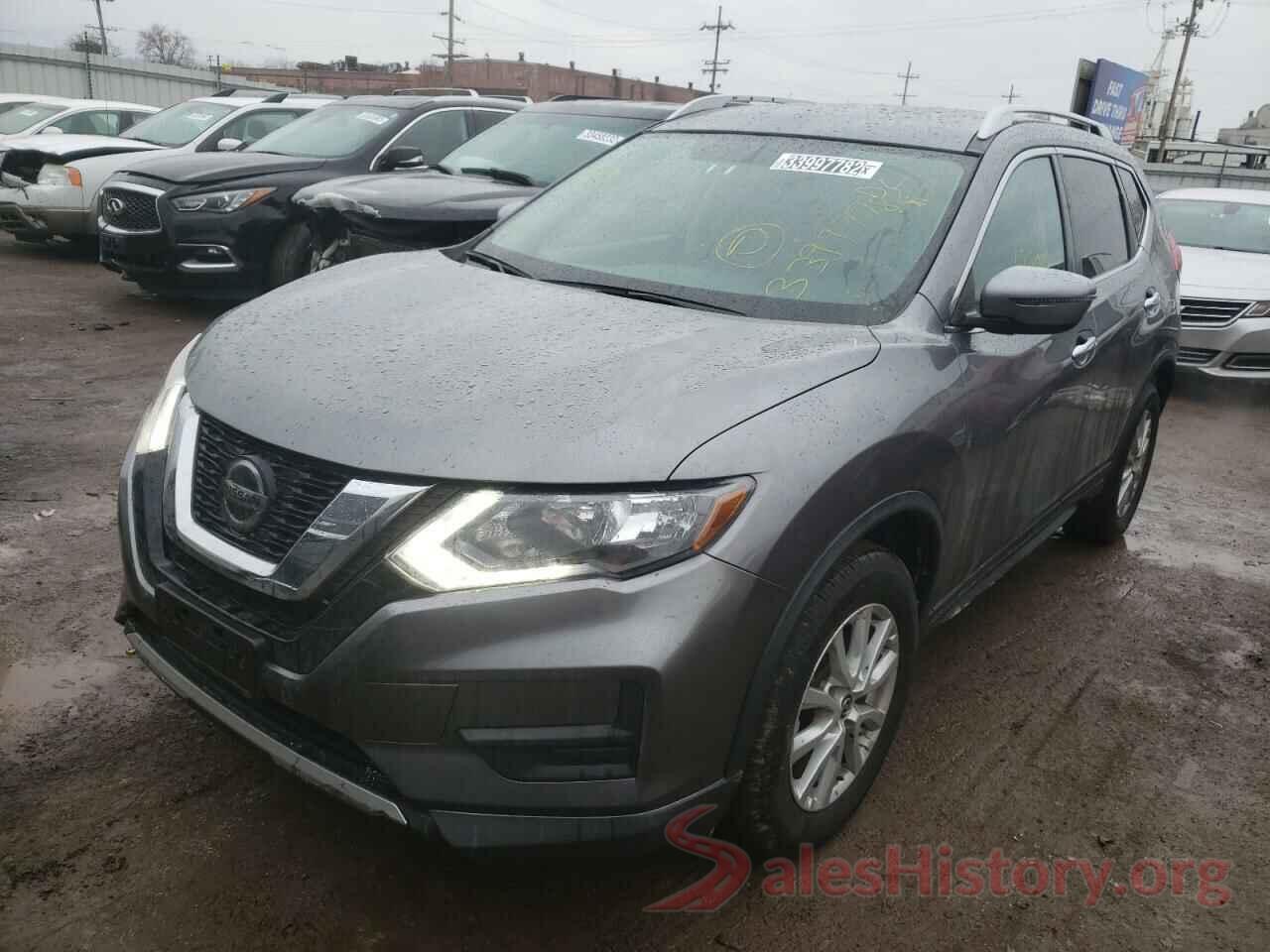 KNMAT2MV6JP553273 2018 NISSAN ROGUE