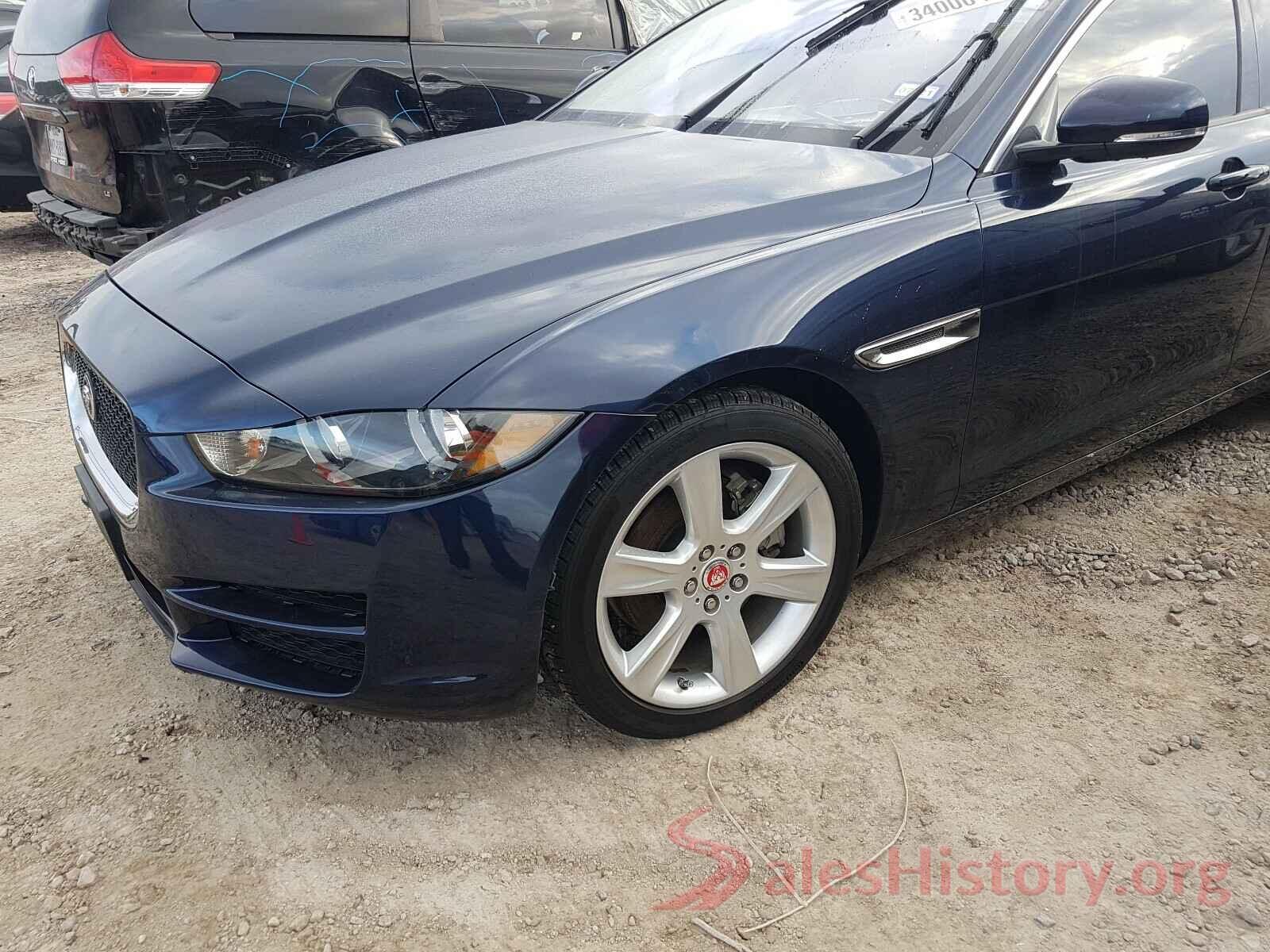 SAJAD4BN7HA968600 2017 JAGUAR XE