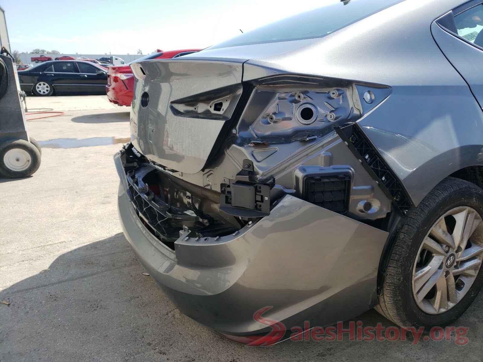 5NPD84LF1LH516327 2020 HYUNDAI ELANTRA