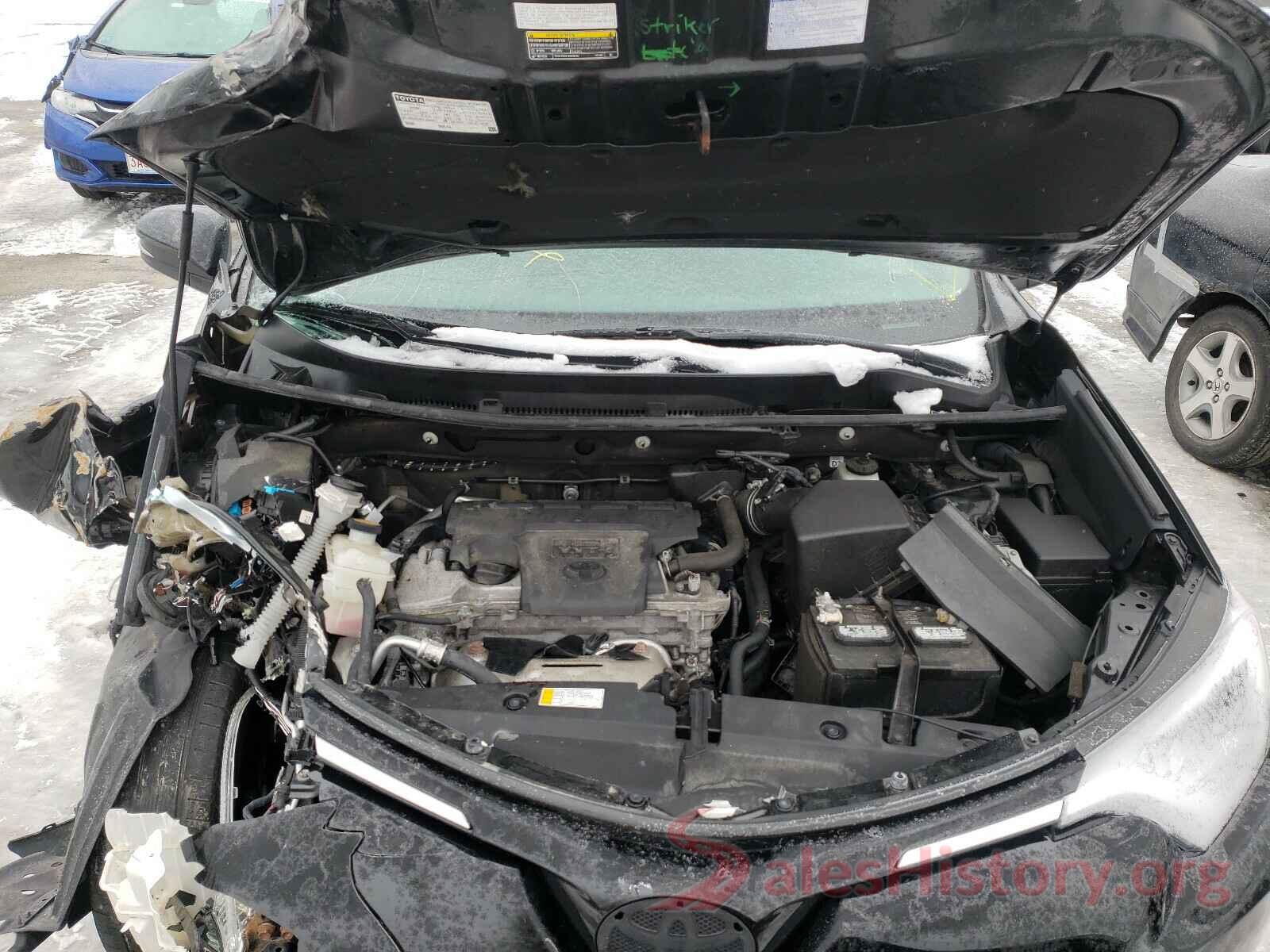 2T3RFREV6GW465841 2016 TOYOTA RAV4