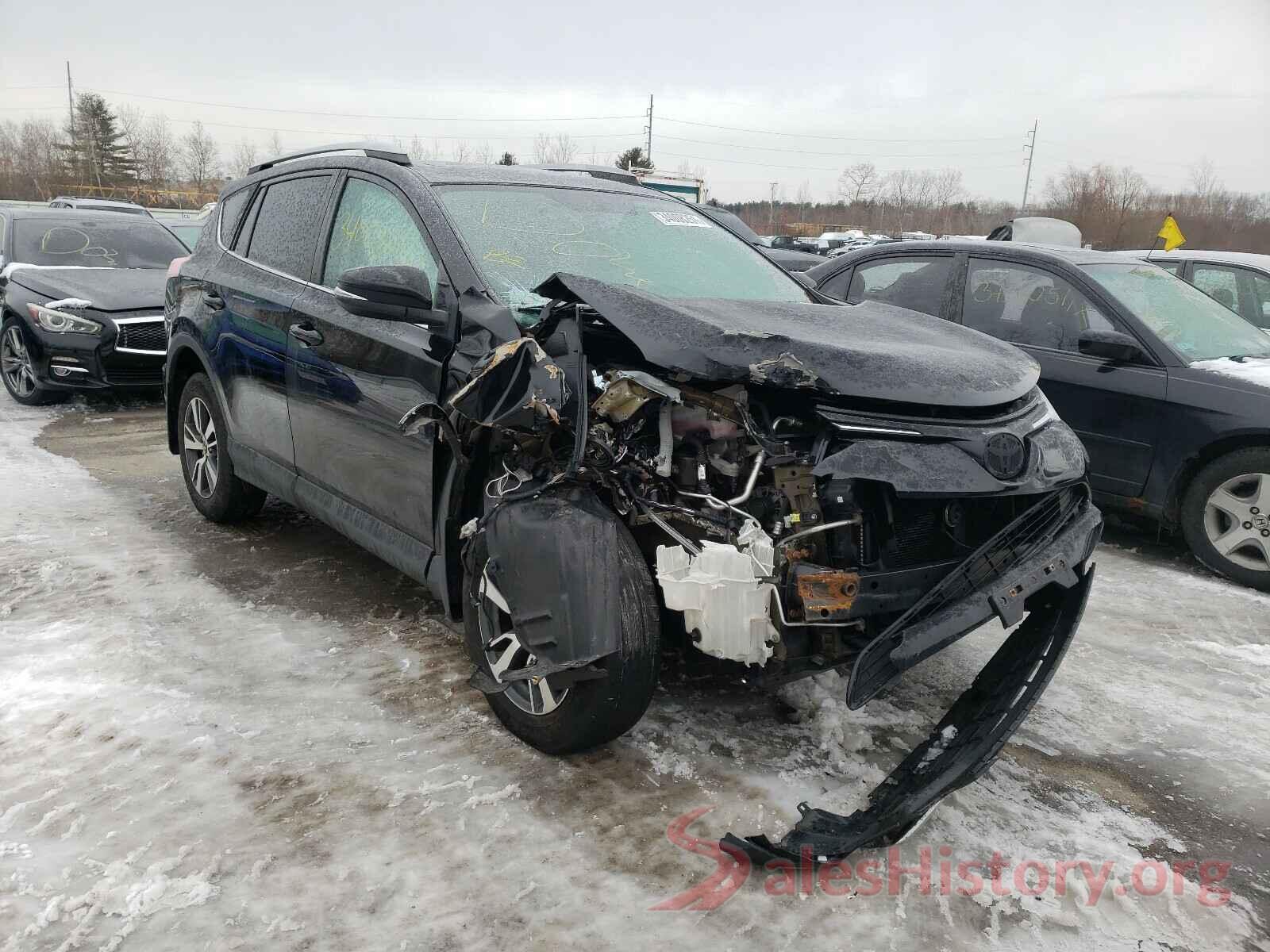 2T3RFREV6GW465841 2016 TOYOTA RAV4