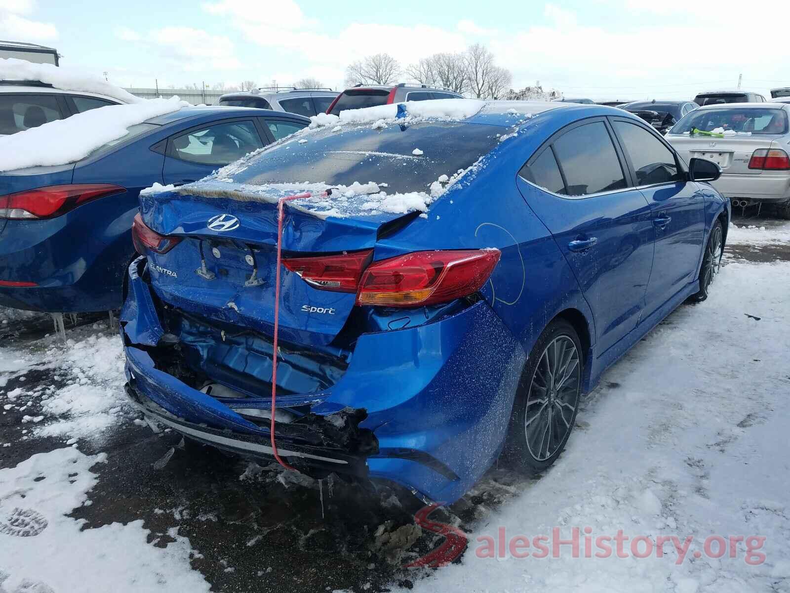 KMHD04LB9JU555377 2018 HYUNDAI ELANTRA