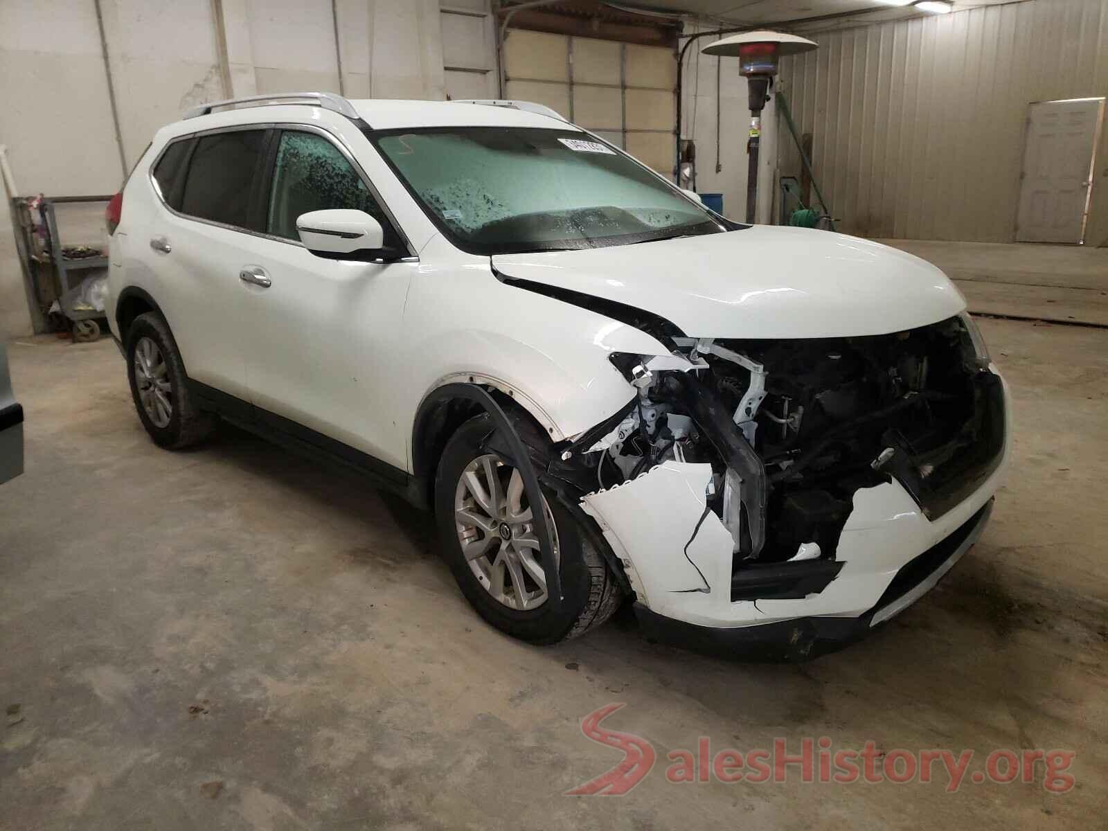 KNMAT2MT2JP565208 2018 NISSAN ROGUE