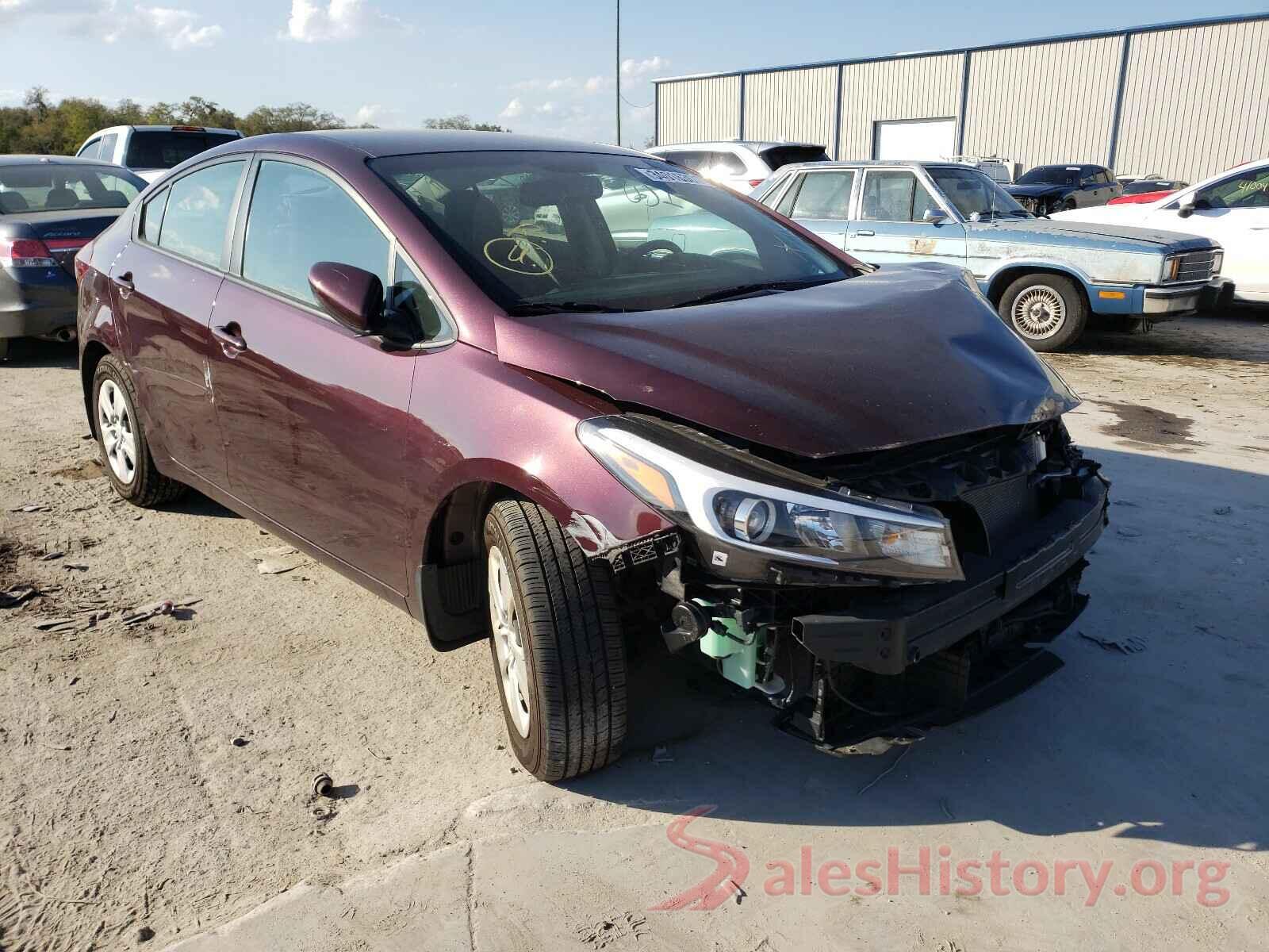 3KPFK4A75HE131631 2017 KIA FORTE