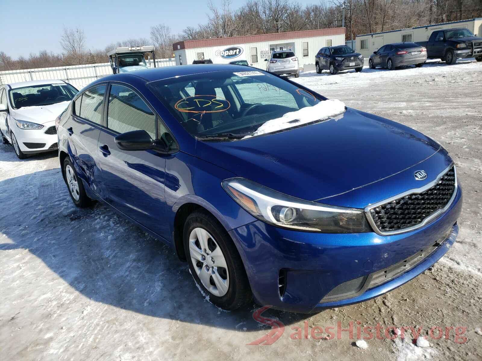 3KPFK4A72JE171672 2018 KIA FORTE