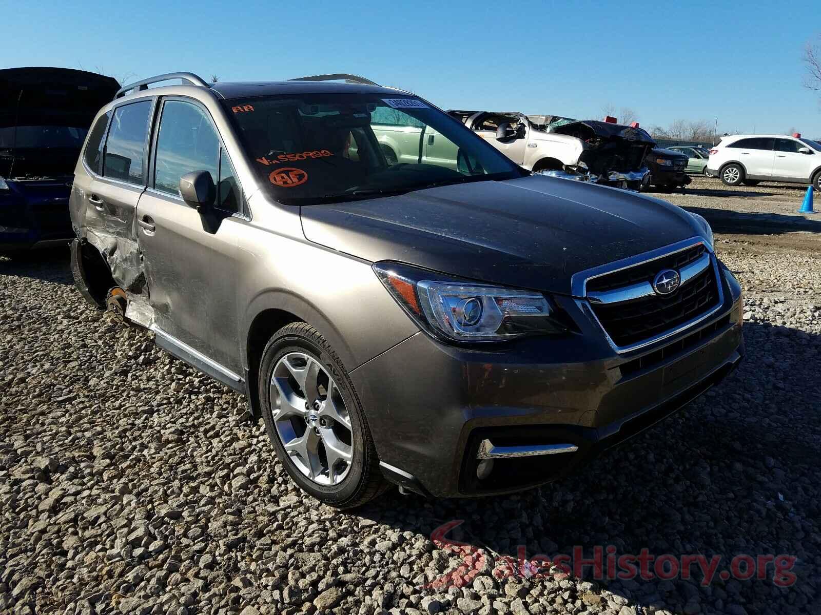 JF2SJAWC8JH550922 2018 SUBARU FORESTER