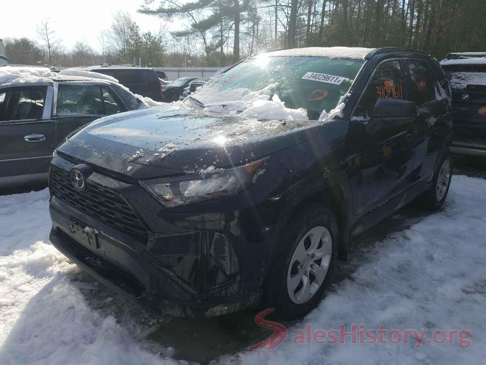 JTMF1RFV8KJ005040 2019 TOYOTA RAV4